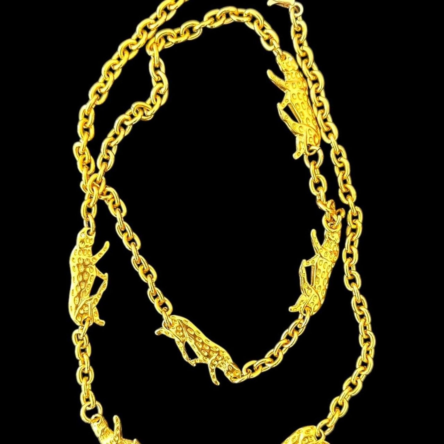 Gold Tone Leopard Charm Chain Necklace