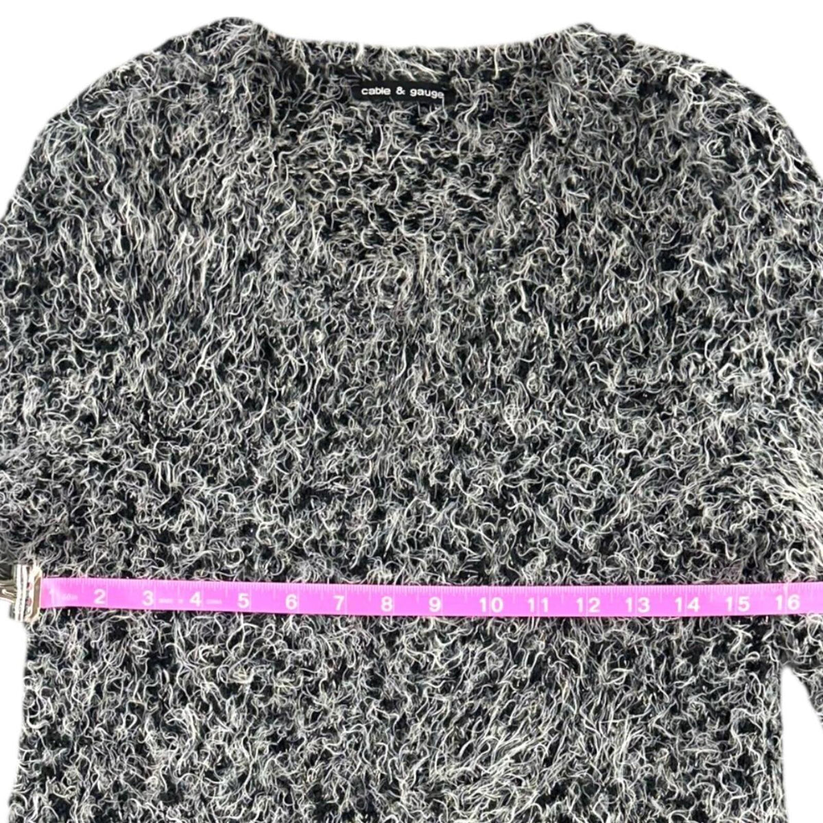 Cable & Gauge Fuzzy V Neck Sweater Black White Marled Knit Retro Whimsigoth