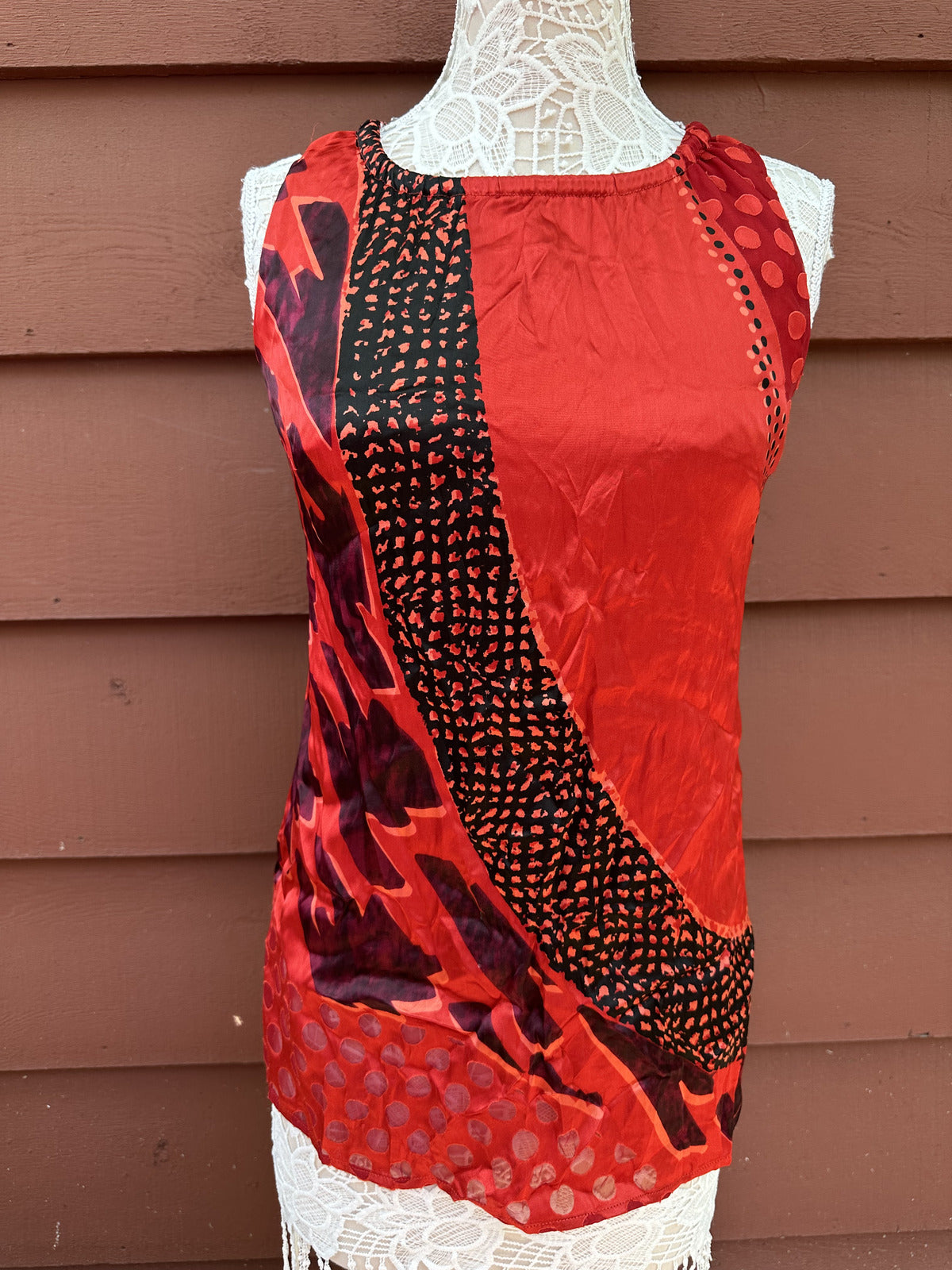 Cabi Red and Black Patterned Sleeveless Top