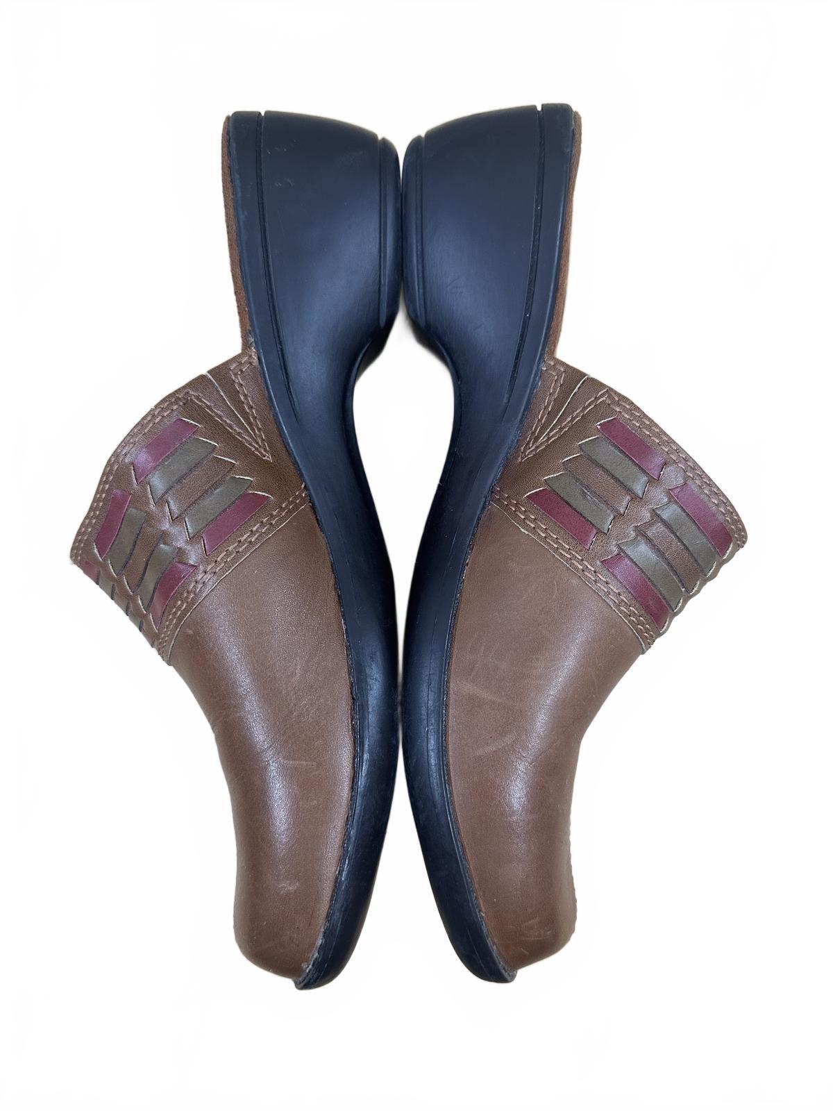 Croft & Barrow Brown Leather Slip On Mules with Burgundy and Olive Woven