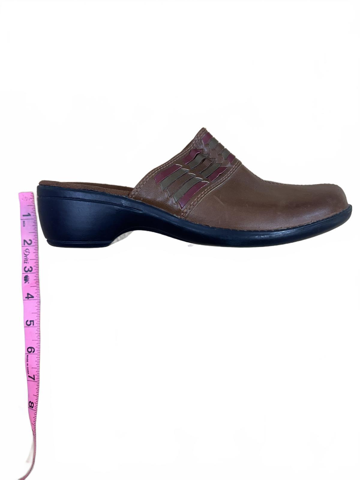 Croft & Barrow Brown Leather Slip On Mules with Burgundy and Olive Woven