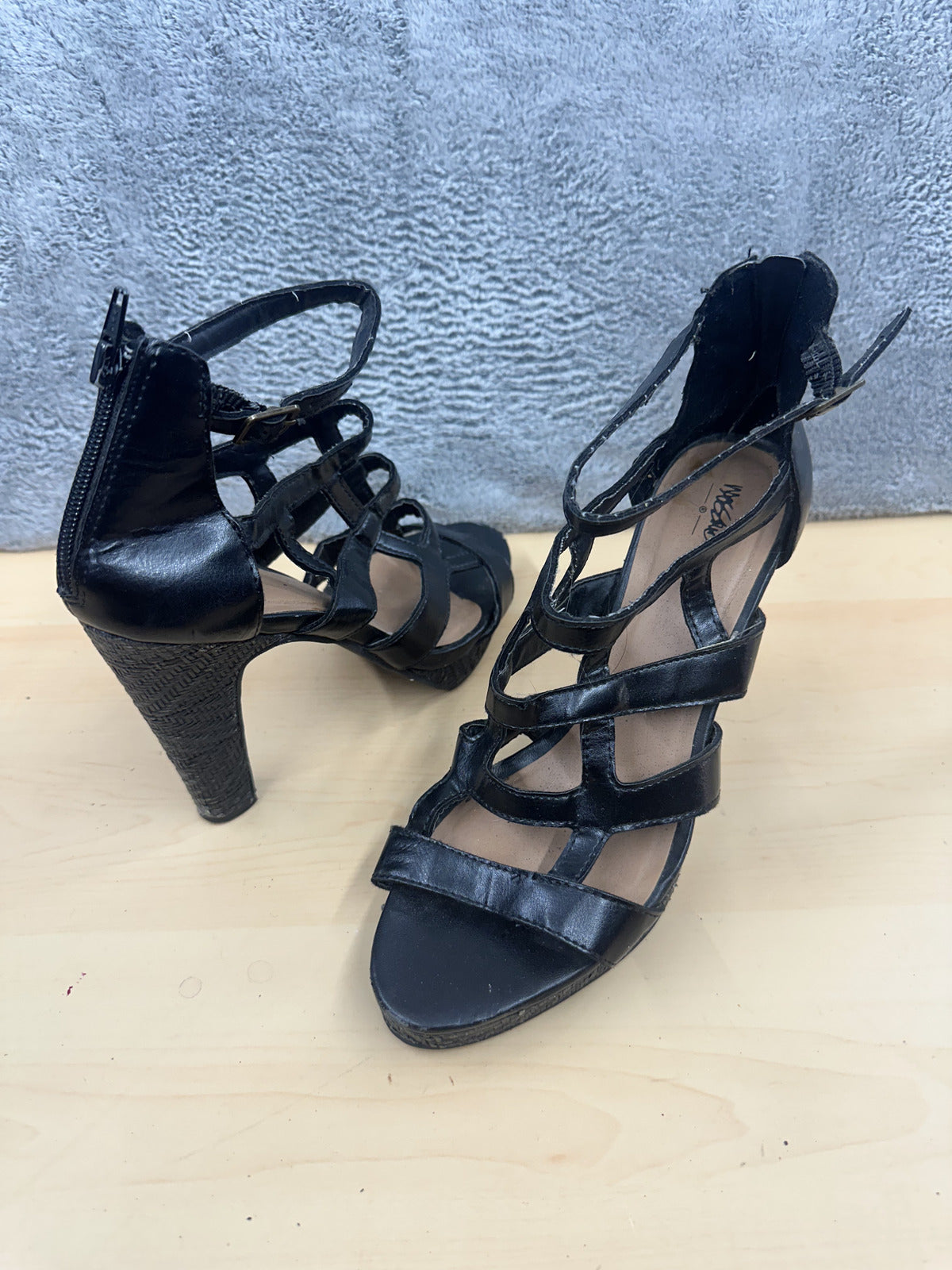 Mossimo Black Strappy High Heel Sandals Y2K Inspired Multi Strap Design