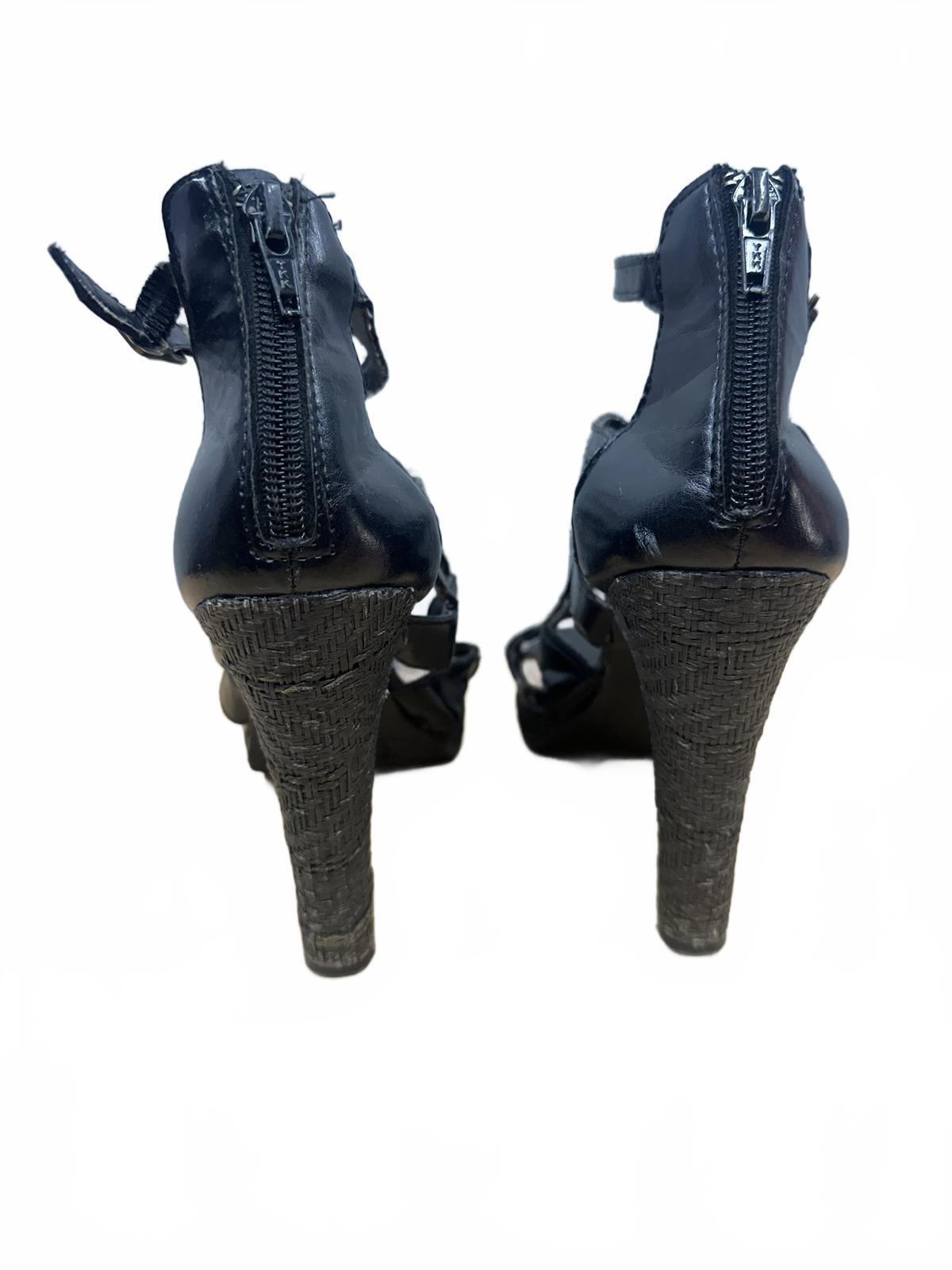 Mossimo Black Strappy High Heel Sandals Y2K Inspired Multi Strap Design