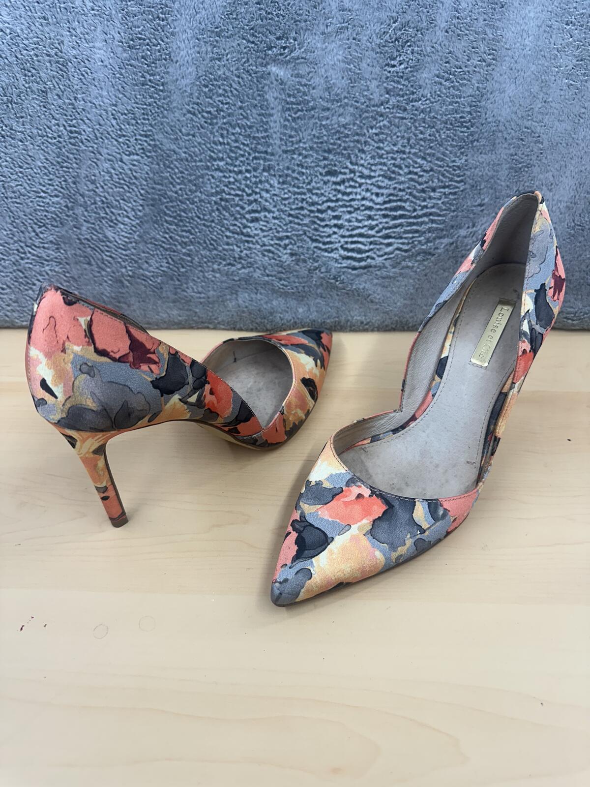 Louise et Cie Floral Print Pointed Toe Heels