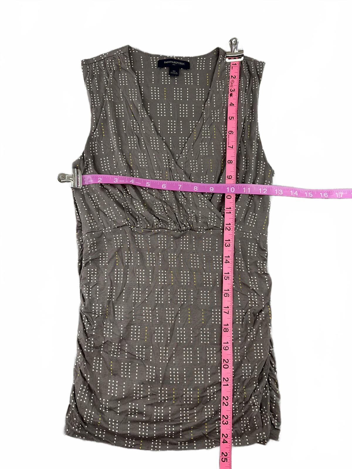 Banana Republic Sleeveless Ruched V Neck Dress in Taupe with Subtle Dotted Print