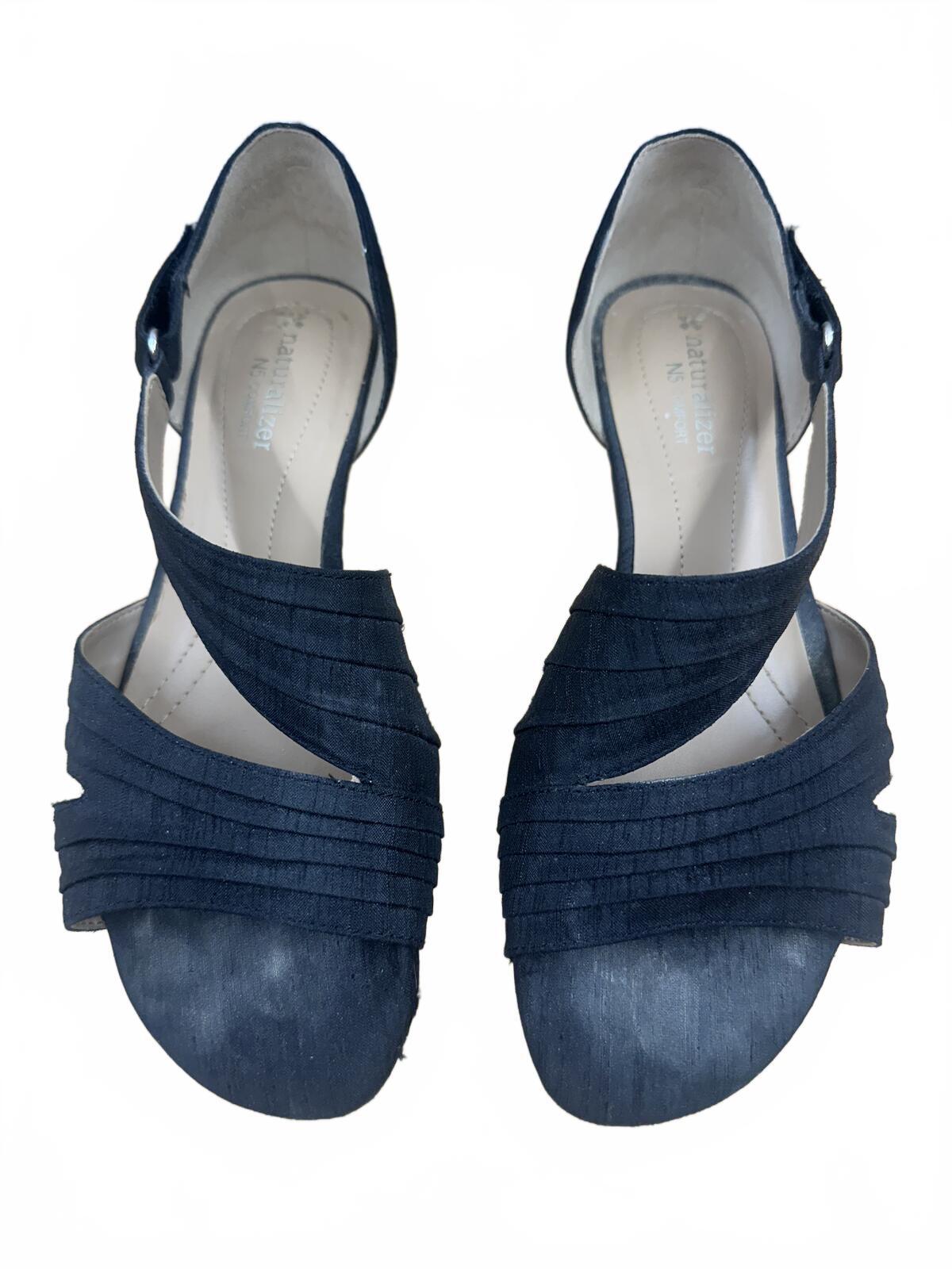 Naturalizer Black Pleated Slingback Sandals Minimalist Summer Footwear
