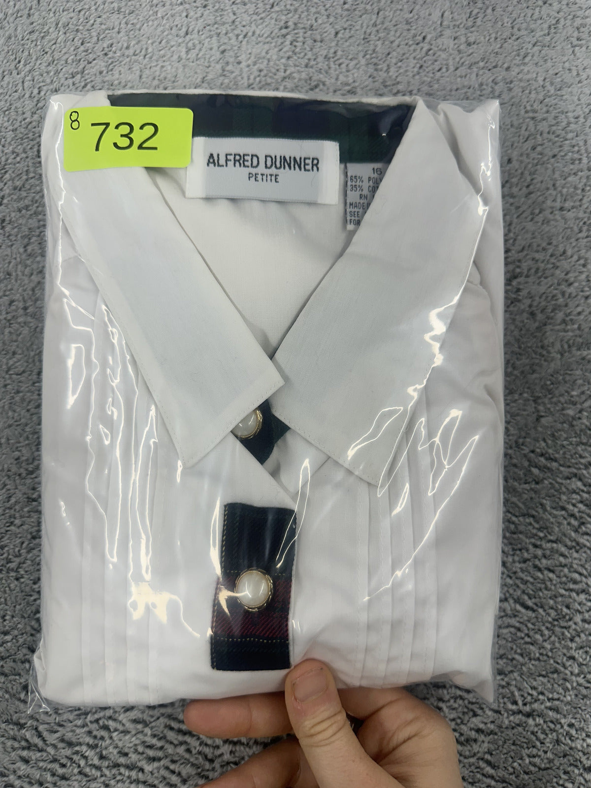 Alfred Dunner White Button Up Shirt with Pearl Accent Buttons