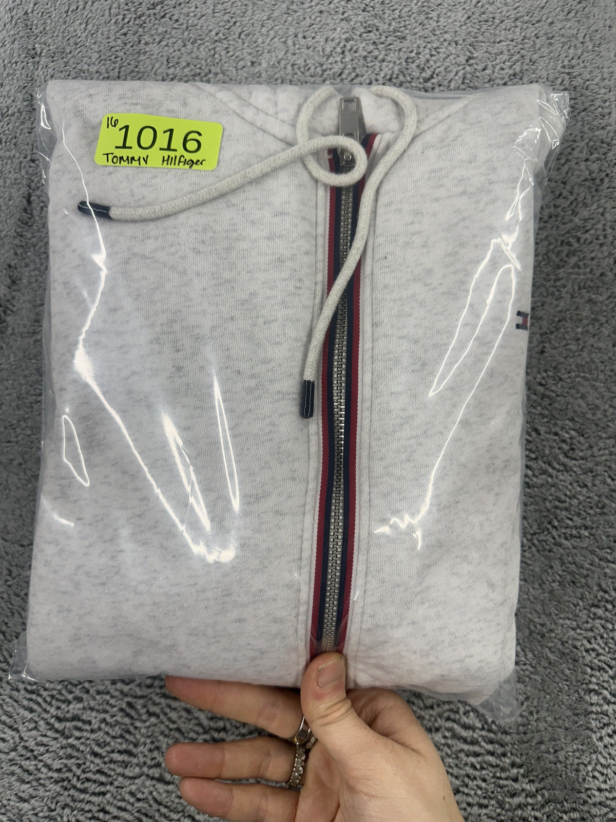 Tommy Hilfiger Light Heather Grey Zip Up Hoodie Quiet Luxury, Old Money Y2K