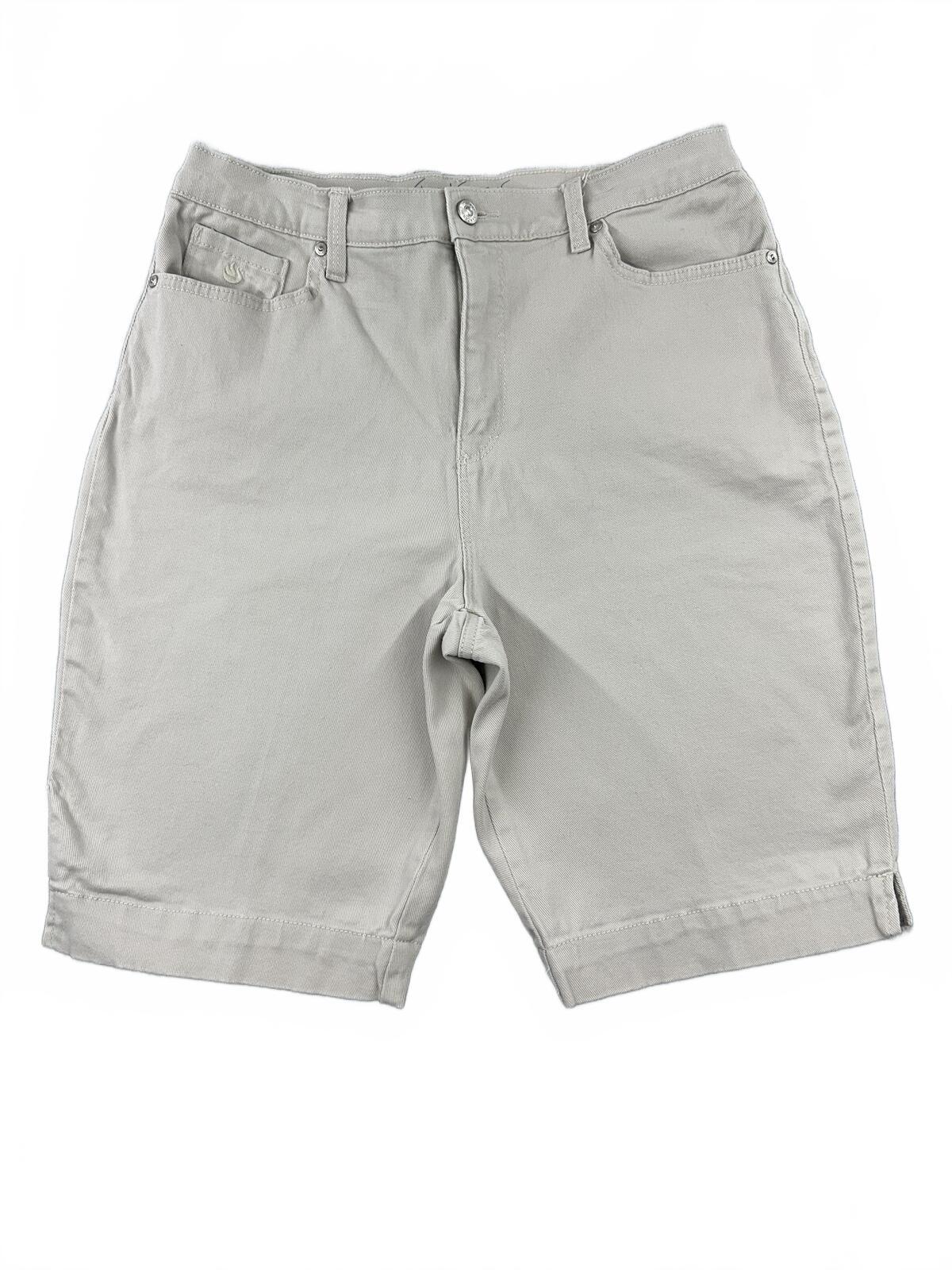 Gloria Vanderbilt Light Gray Embroidered Back Pocket Casual Shorts