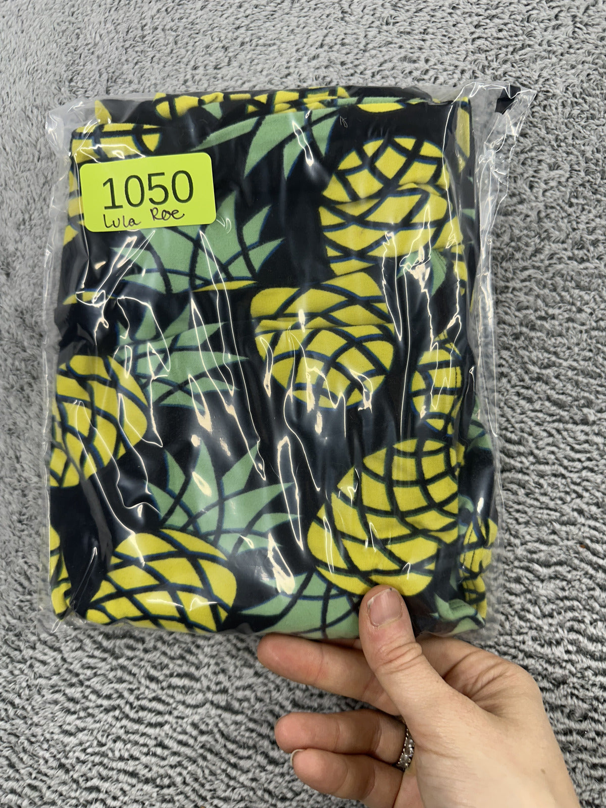 LuLaRoe Black Pineapple Print Leggings Bohemian Indie Loungewear