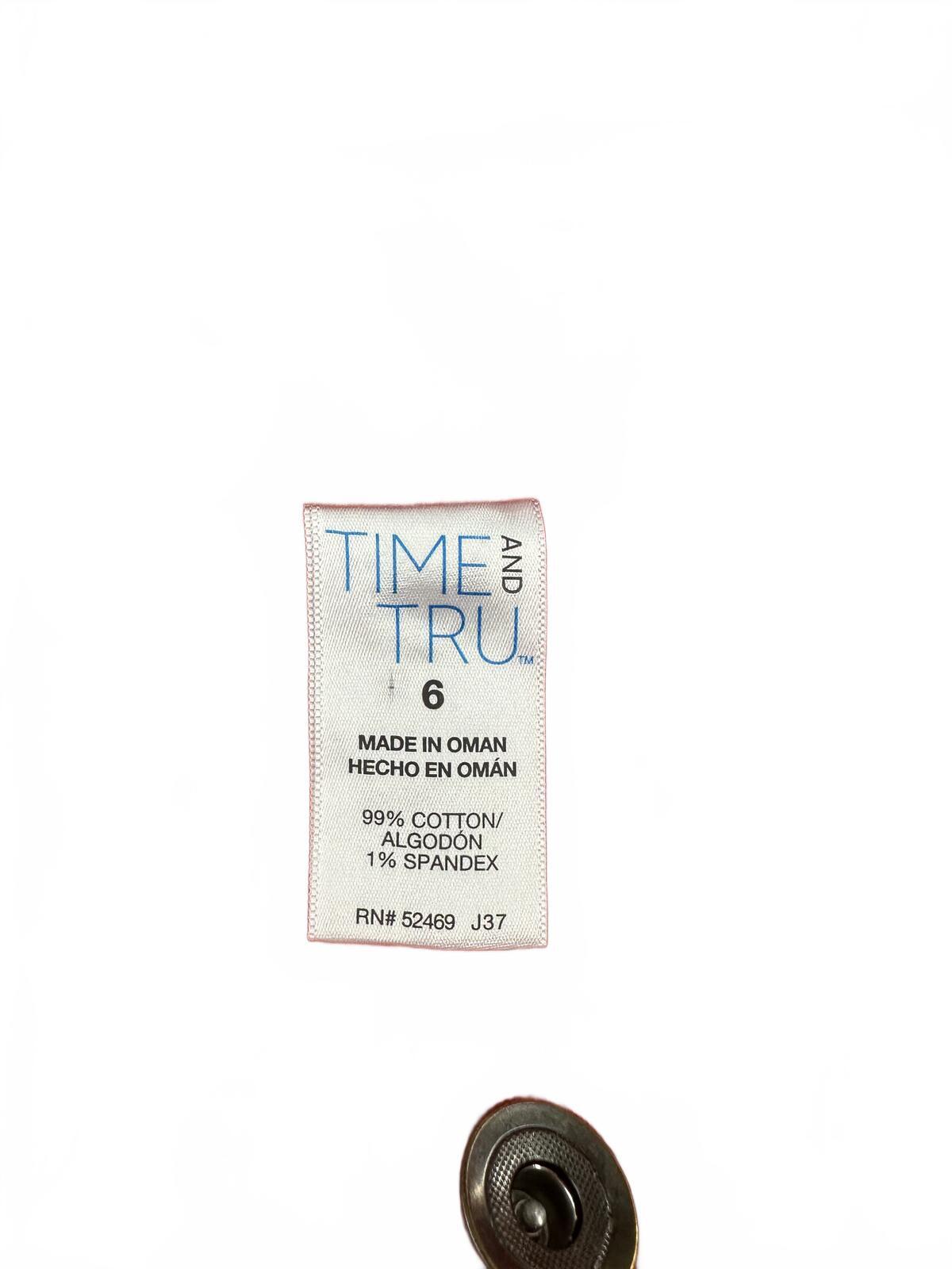 Time and Tru Coral Denim Shorts Vibrant Summer Casual Raw Hem