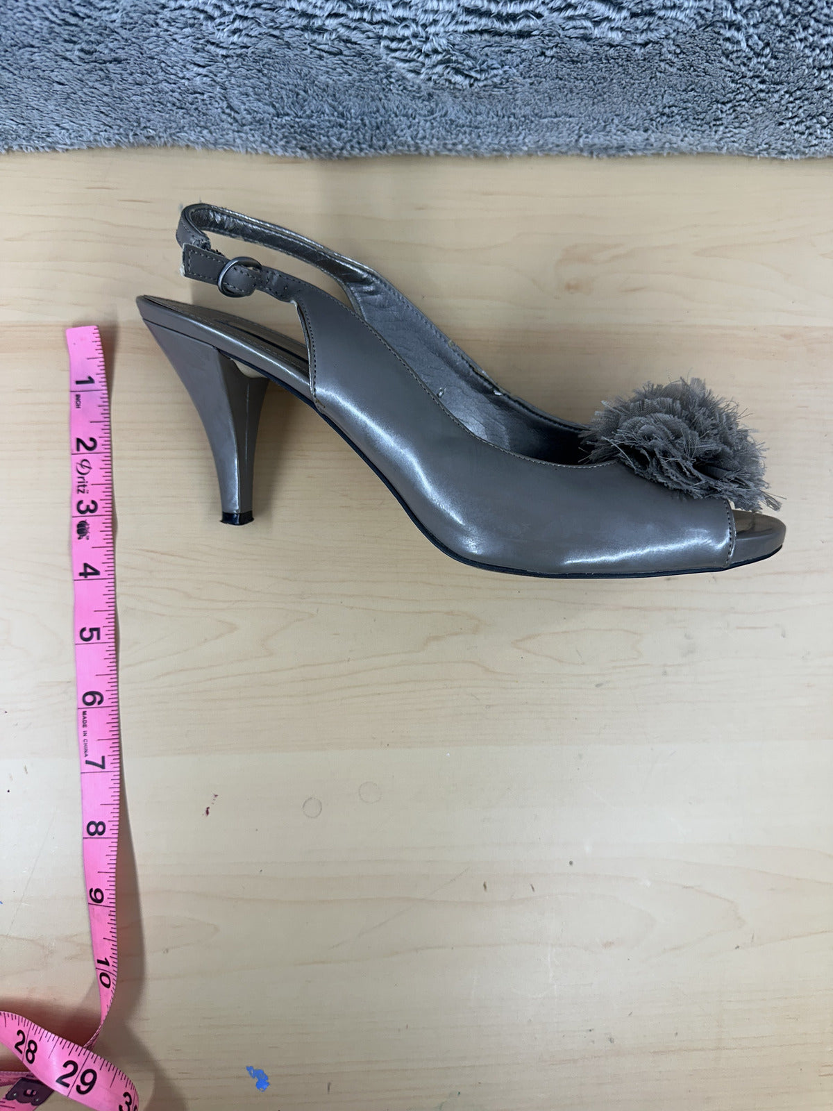 Bandolino Metallic Gunmetal Gray Slingback Heels with Frayed Tulle Pom Pom