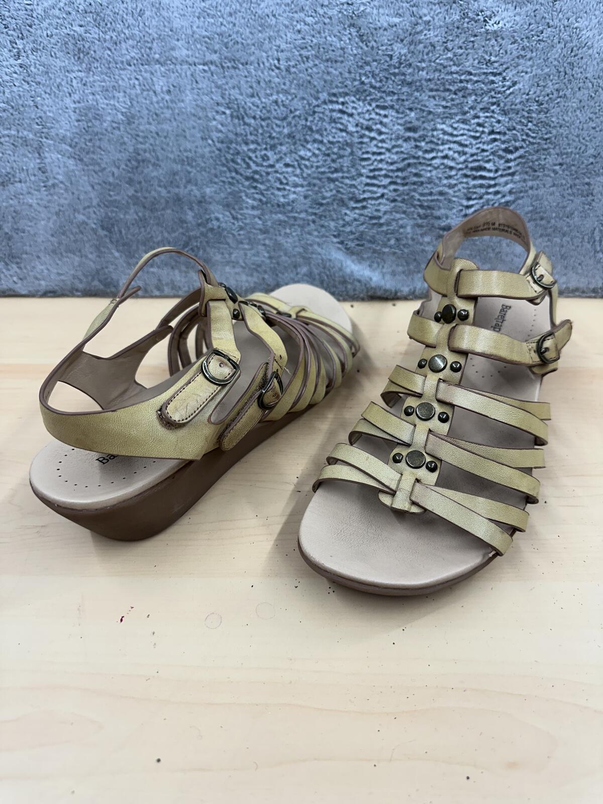 Baretraps Strappy Gladiator Wedge Sandals Beige Brown Y2K Boho Festival