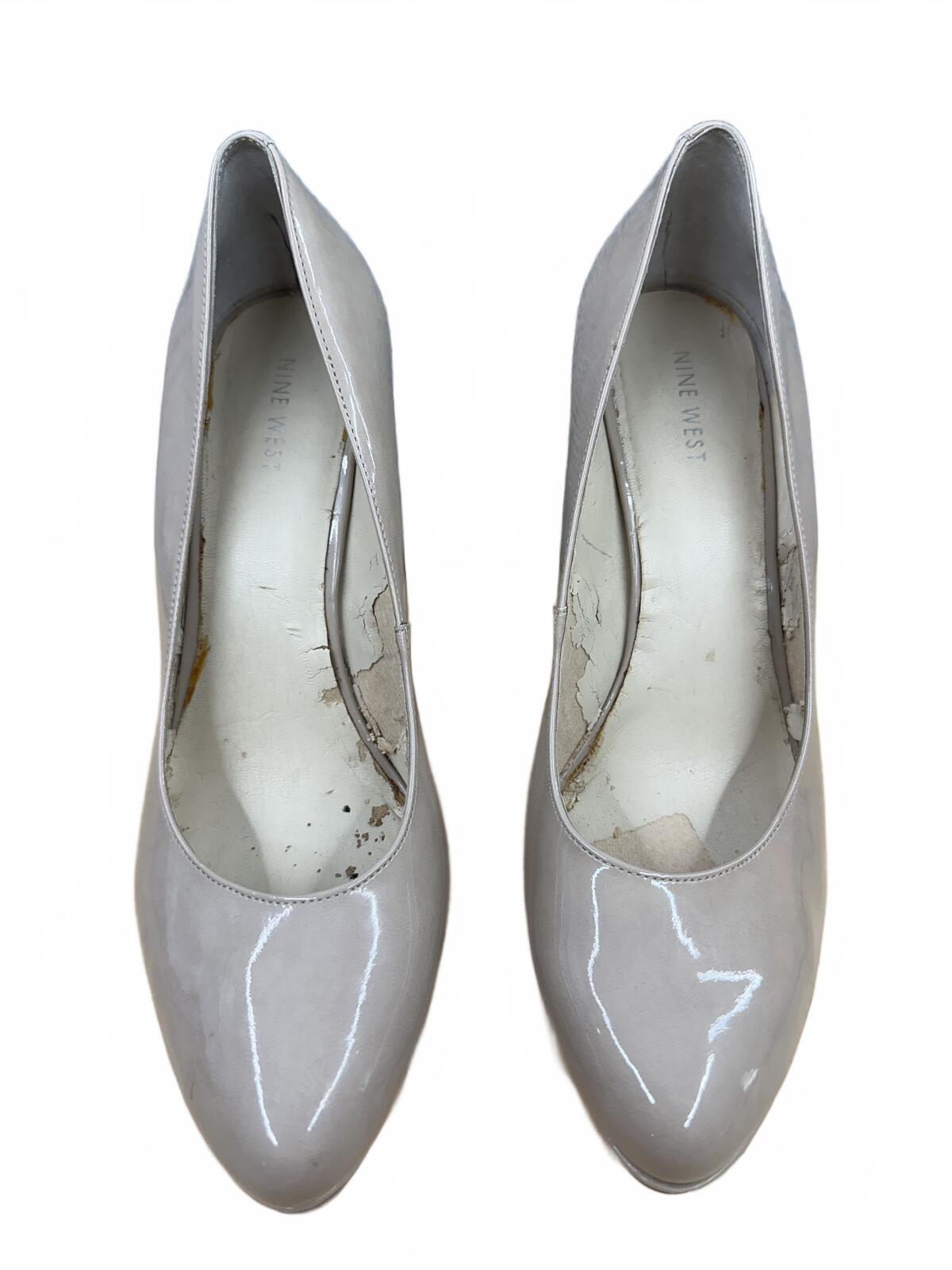 Nine West Gray Patent Platform Pumps Y2K Retro Stiletto Heels Elegant