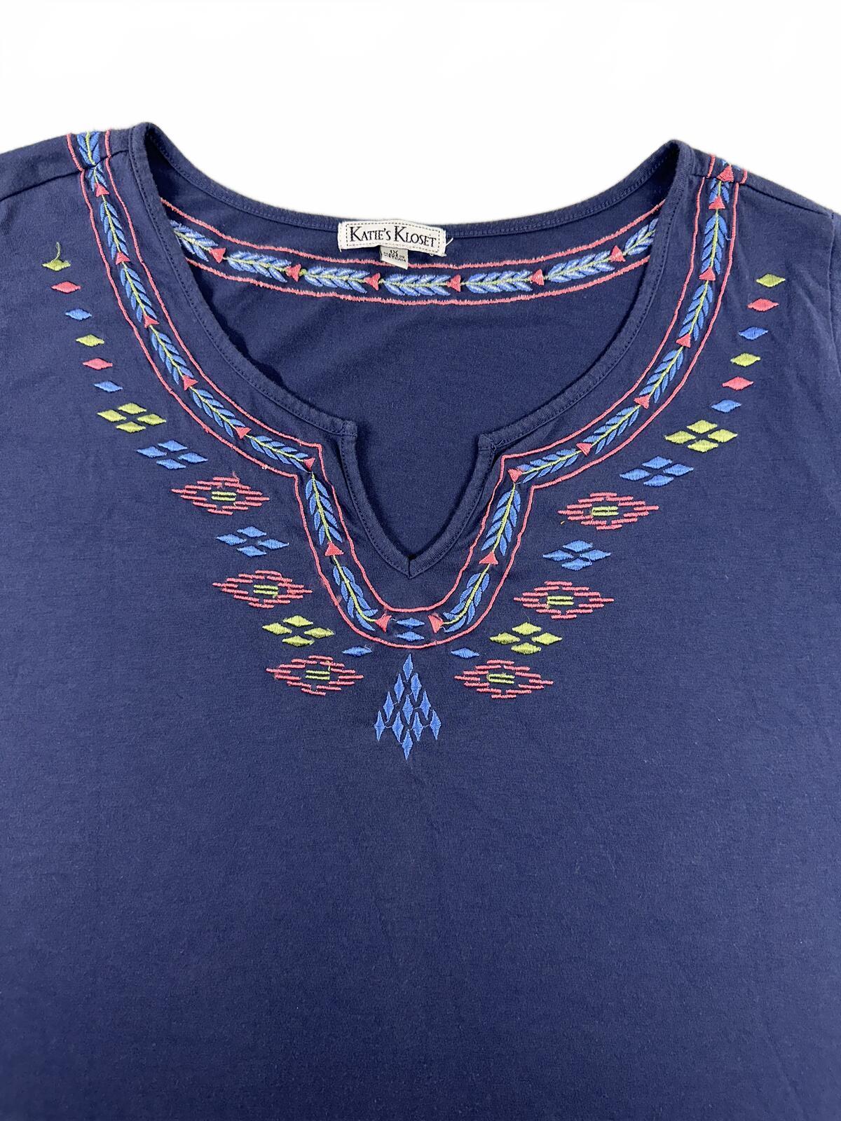 Katie's Kloset Navy Embroidered Y2K Boho Tee