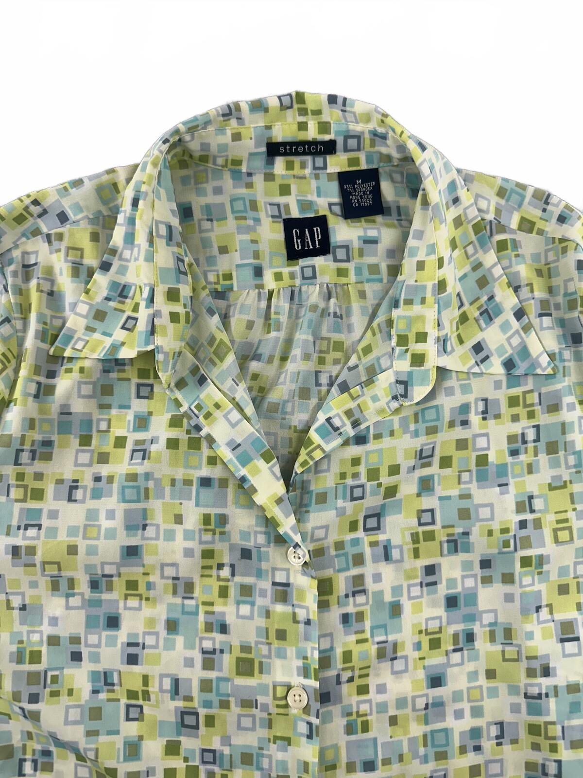 Gap Stretch Button Down Shirt in Pastel Mosaic Print Y2K Retro Casual