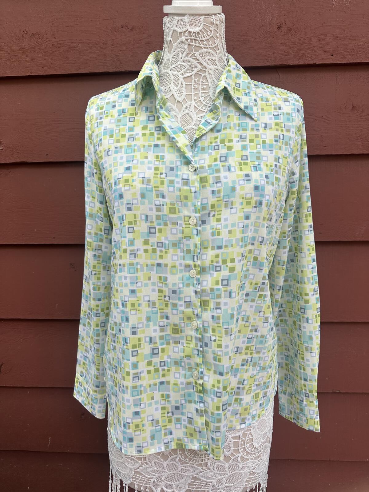 Gap Stretch Button Down Shirt in Pastel Mosaic Print Y2K Retro Casual