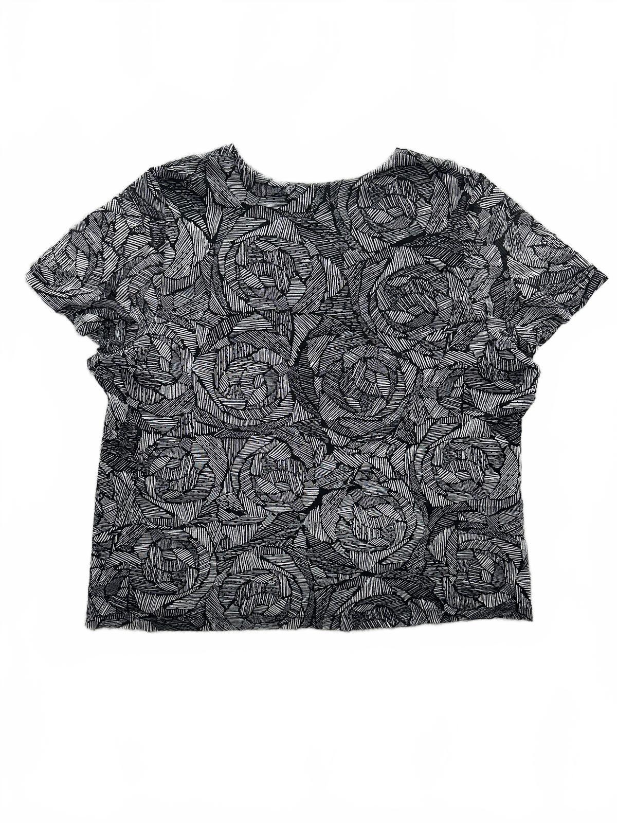 Croft & Barrow Black and White Abstract Pattern V Neck Short Sleeve Top