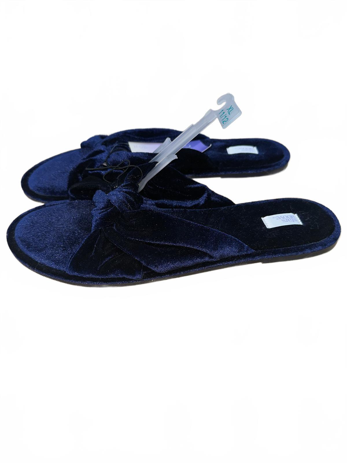 Stars Above Navy Velvet Slippers Cozy Y2K Indoor Shoes