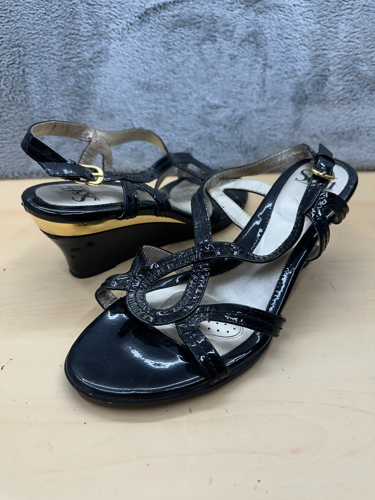 Sofft Black Patent Leather Strappy Wedge Sandals