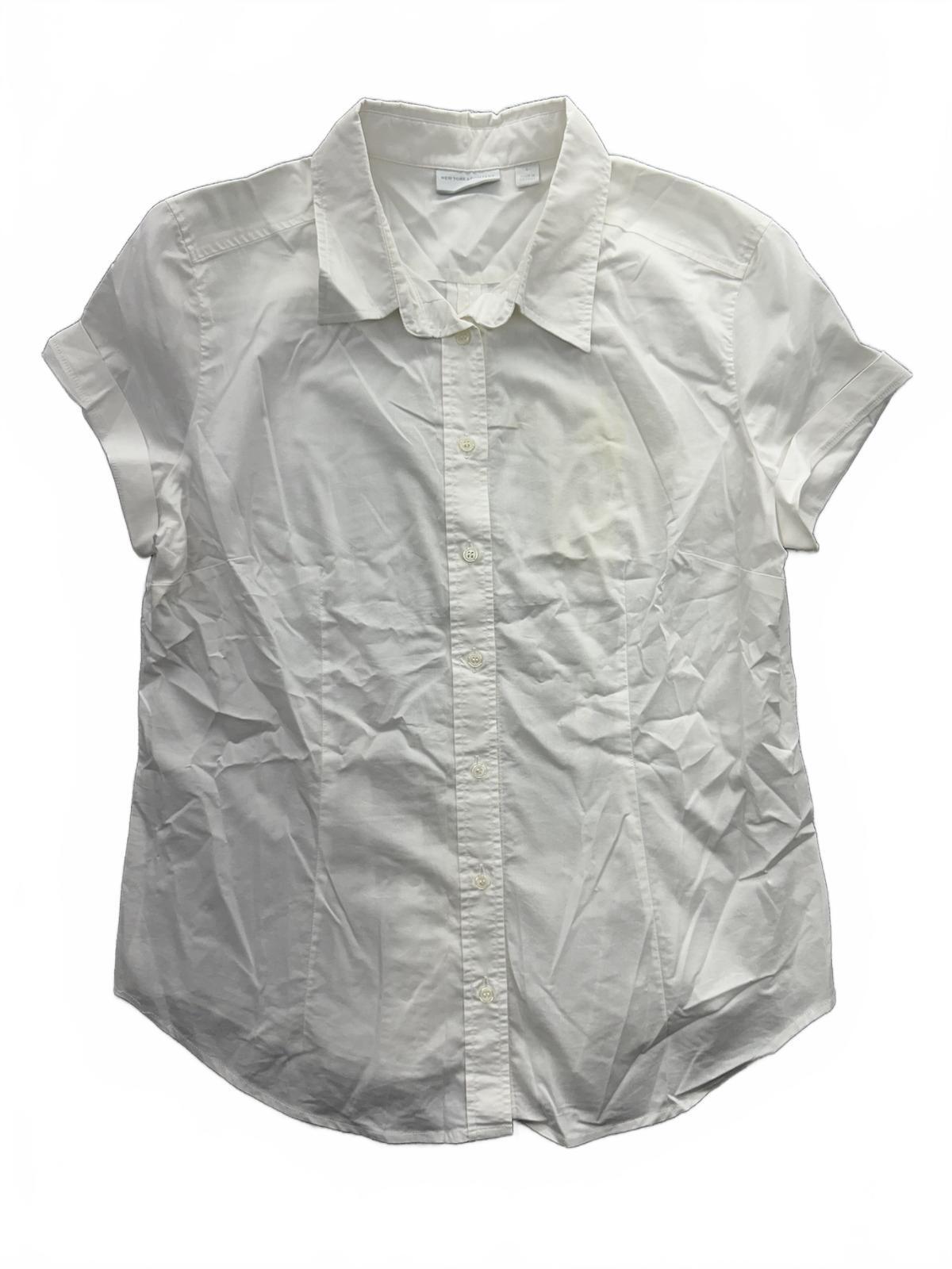 New York & Company White Button Up Shirt Classic Tailored Fit Short Sleeve