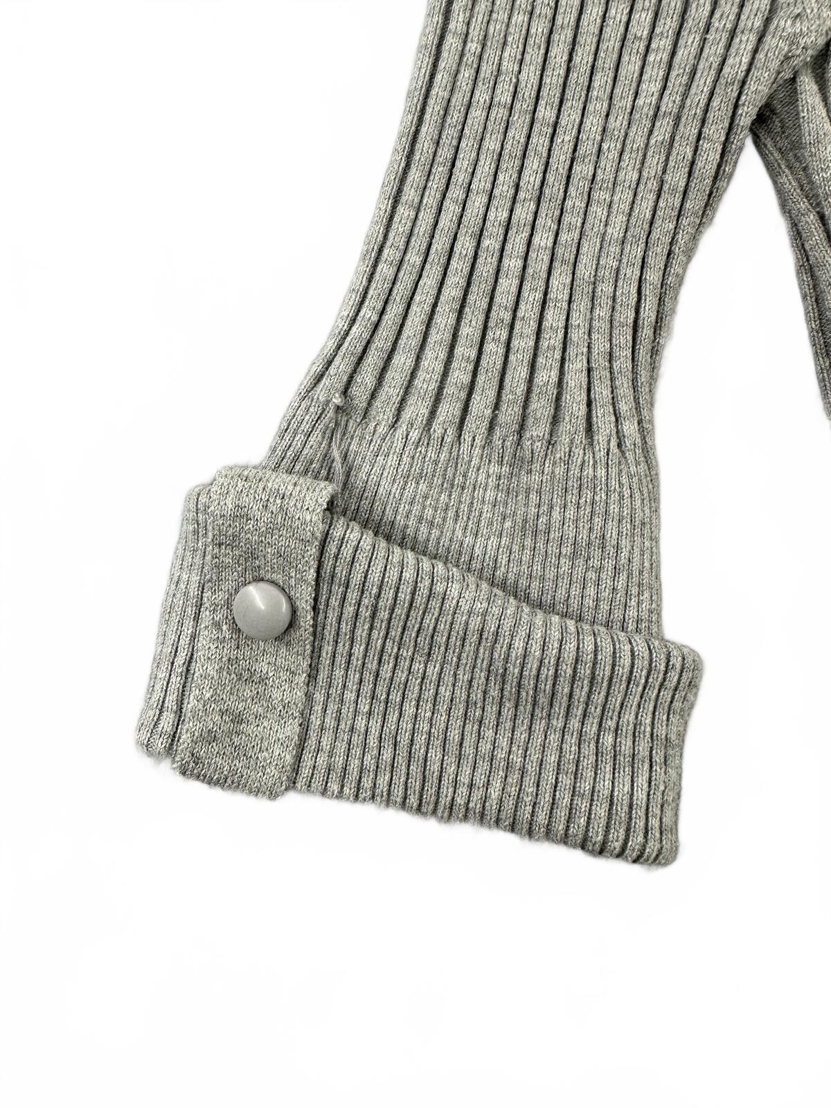 Y2K Style Gray Ribbed Knit V-Neck Sweater with Roll Tab Sleeves