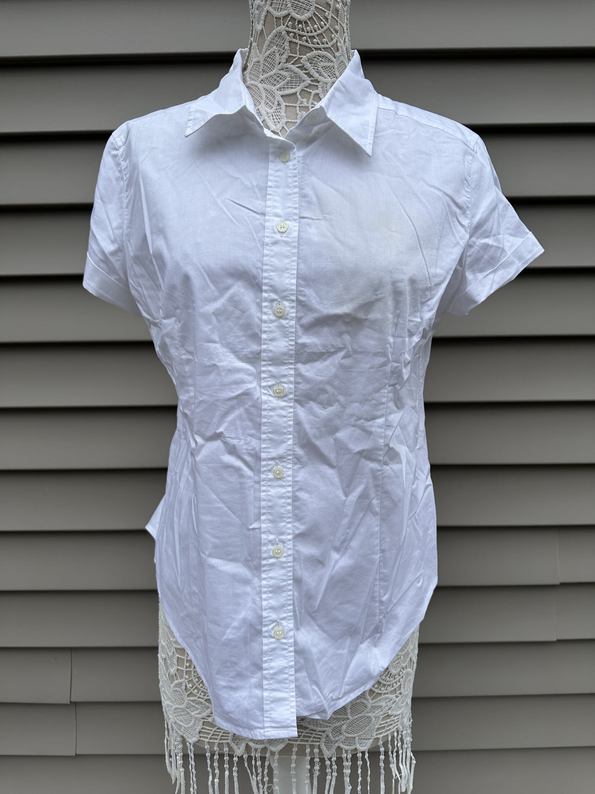 New York & Company White Button Up Shirt Classic Tailored Fit Short Sleeve