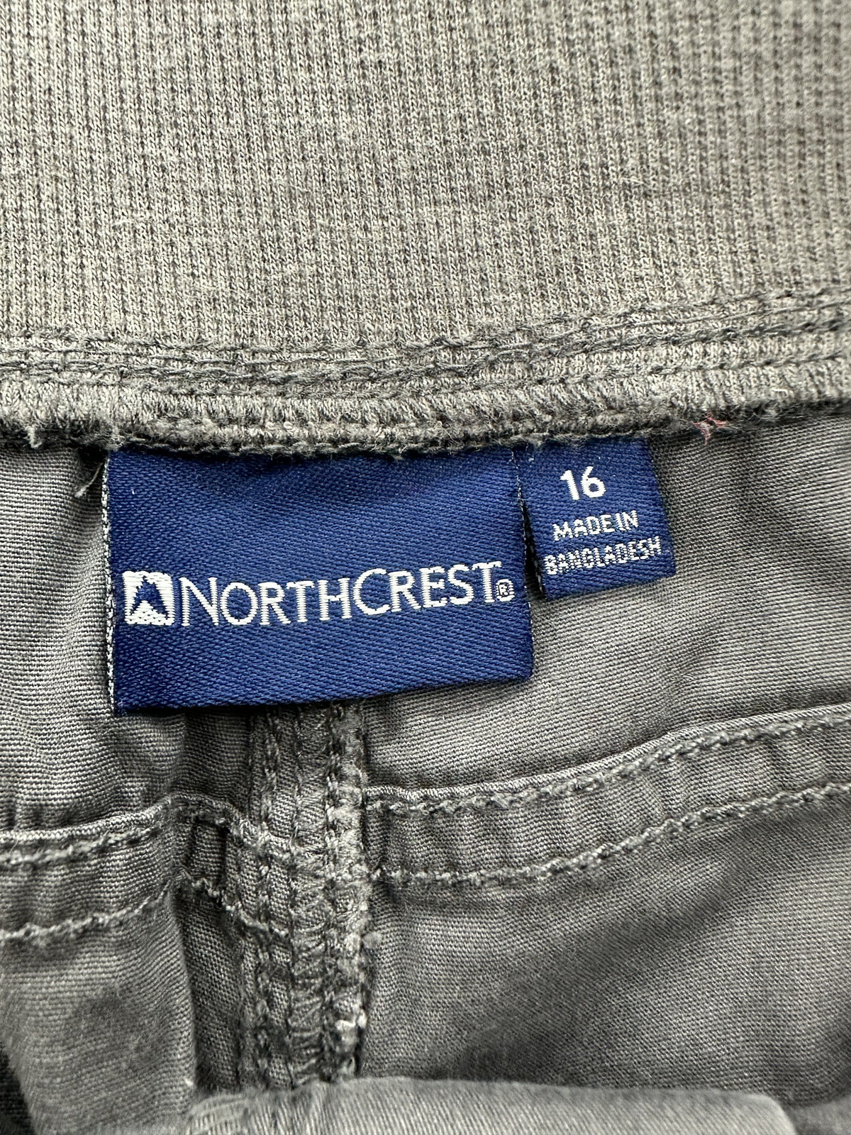 NorthCrest Gray Cargo Shorts Elastic Waist