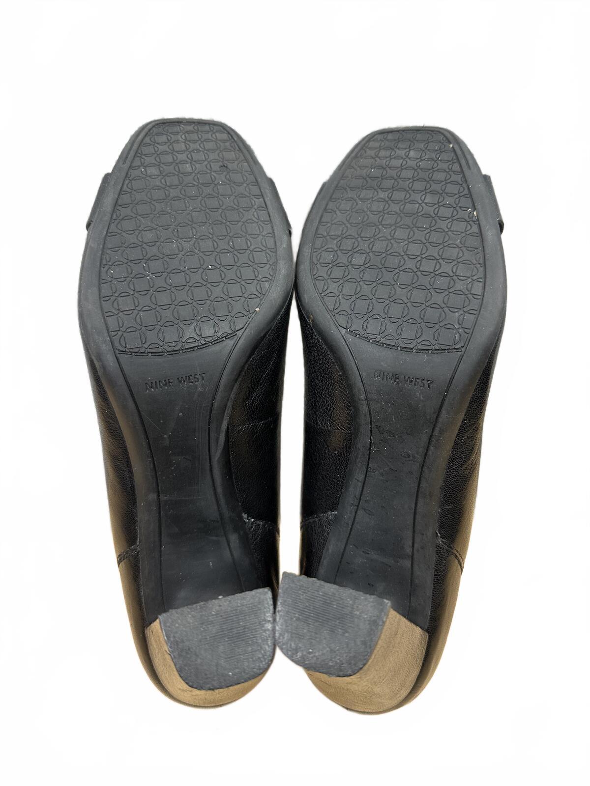 Nine West Black Leather Heeled Pumps with Square Buckle Y2K Office Chic