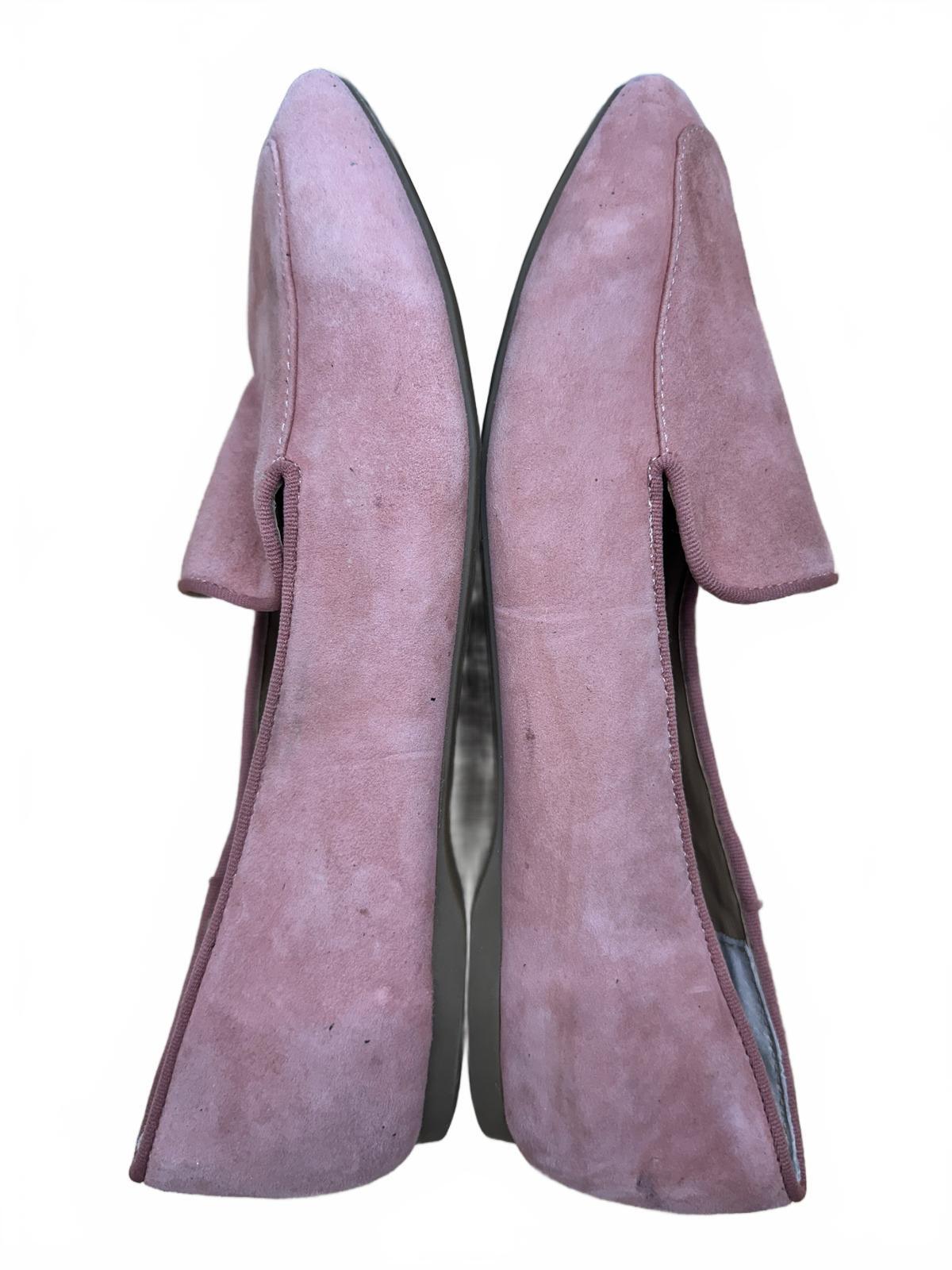 Tahari Pink Suede Loafers Classic Vintage Style