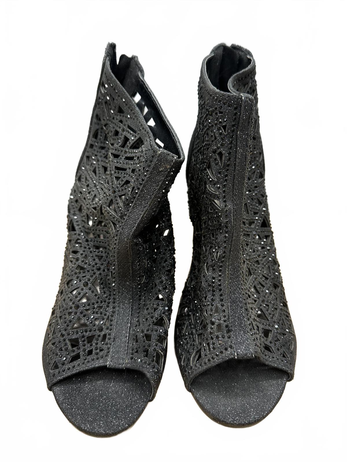 Valenti Franco Black Cutout Peep Toe Heeled Booties