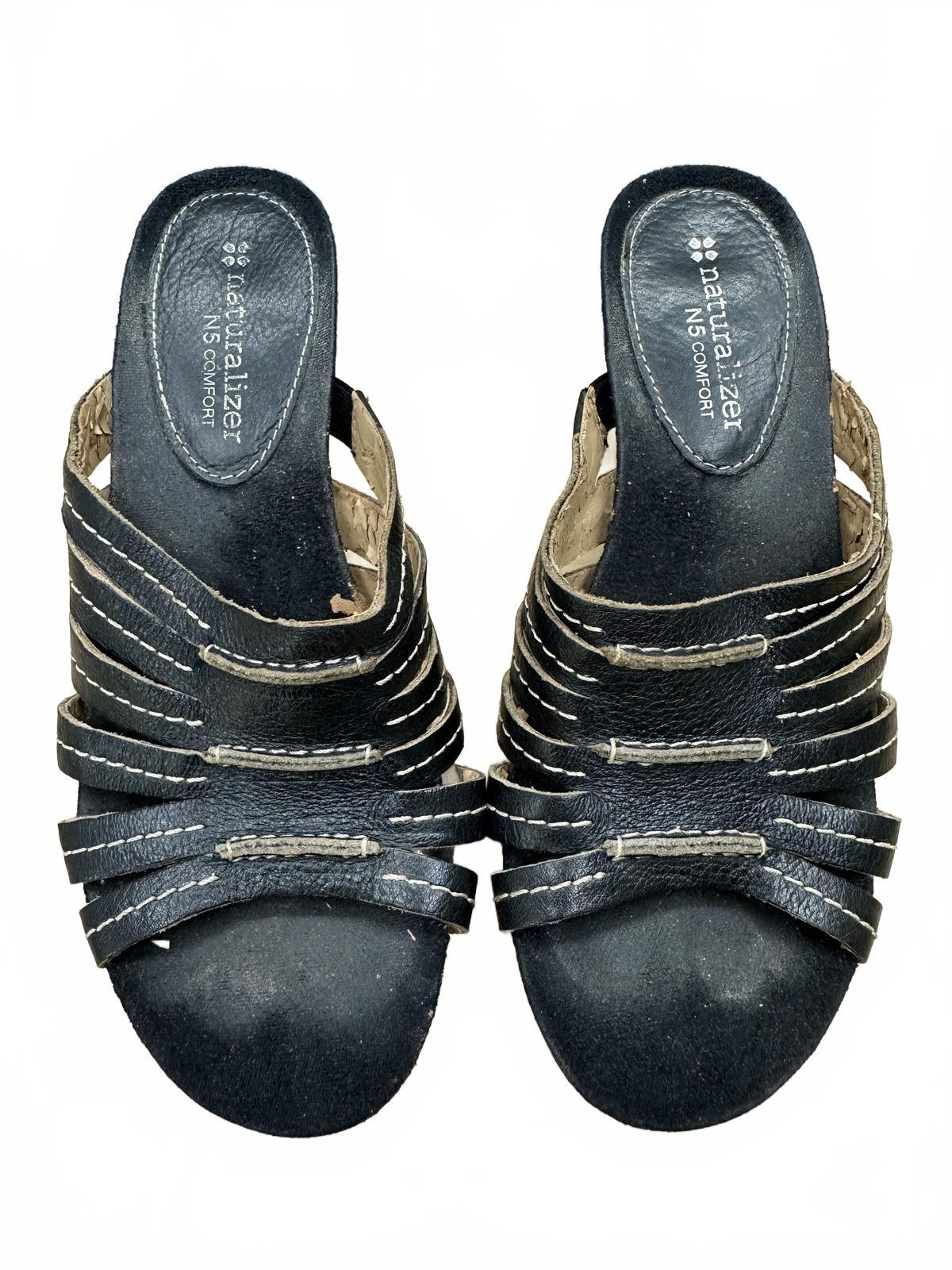 Naturalizer Black Strappy Mule Heels Classic Comfortable Mid Heel