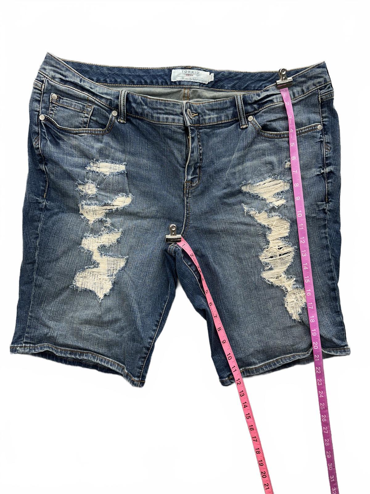 Torrid Distressed Denim Shorts Blue Ripped Y2K Style Casual