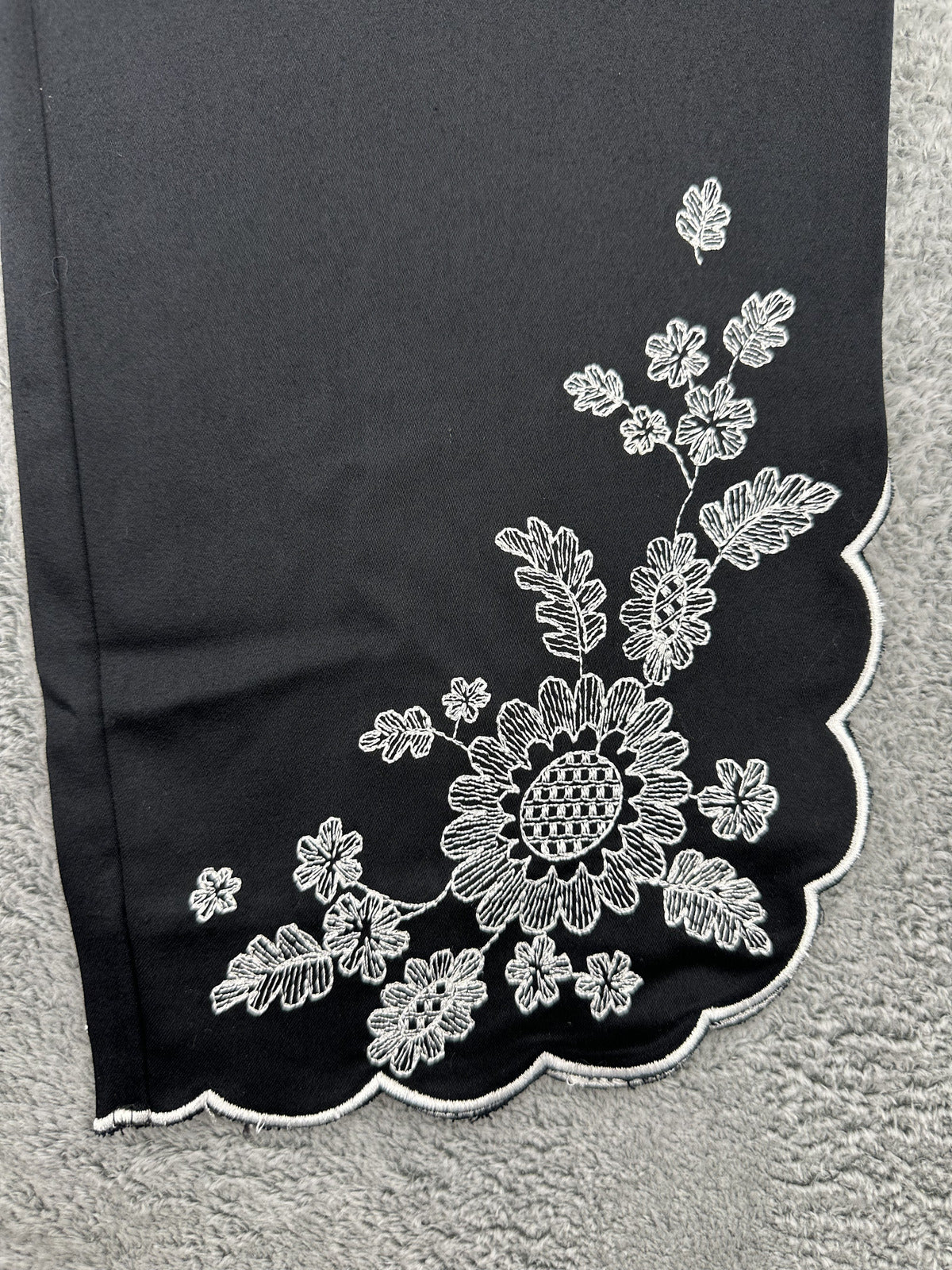 Nine & Co. Black Cropped Pants with White Floral Embroidery and Scalloped Hems