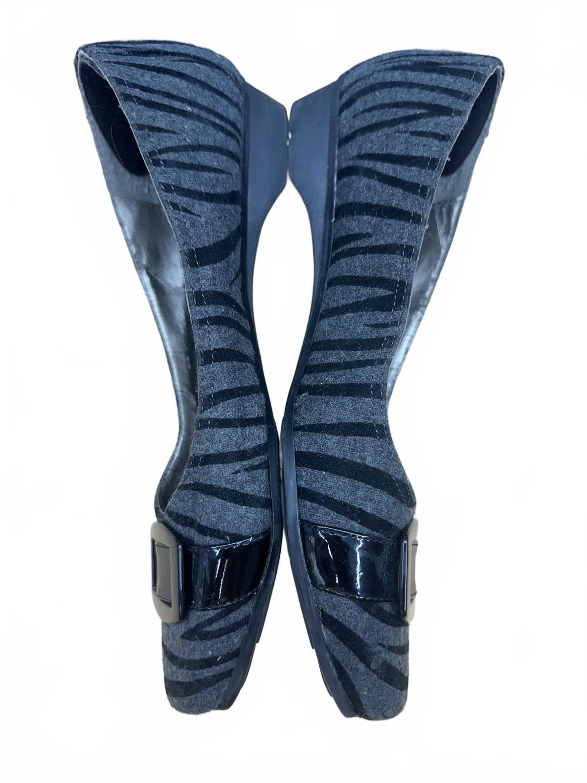 Liz Claiborne Zebra Print Ballet Flats Black Animal Print Loafers