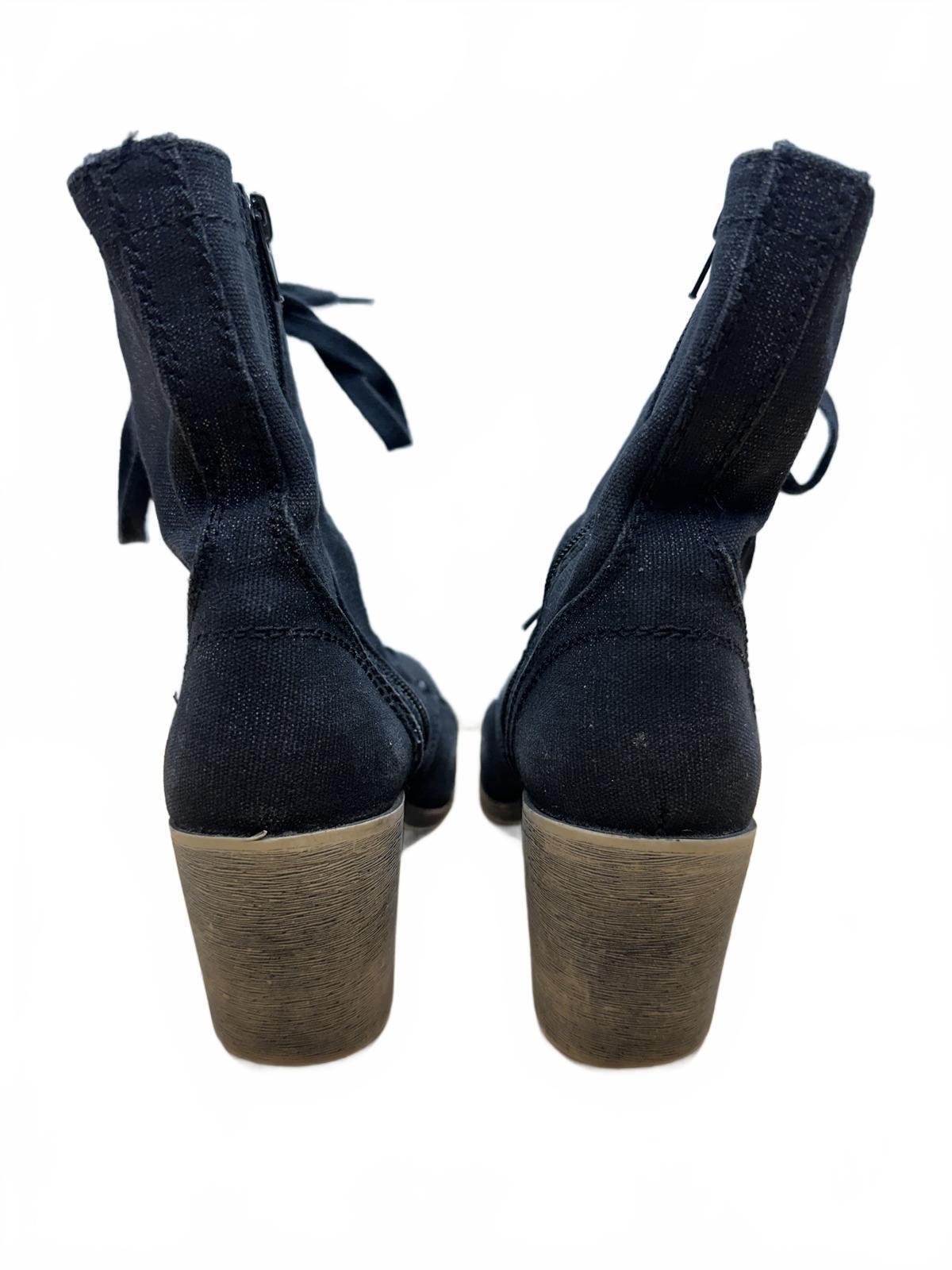 Rock & Candy Black Lace Up Ankle Combat Boots with Block Heel Vintage Style