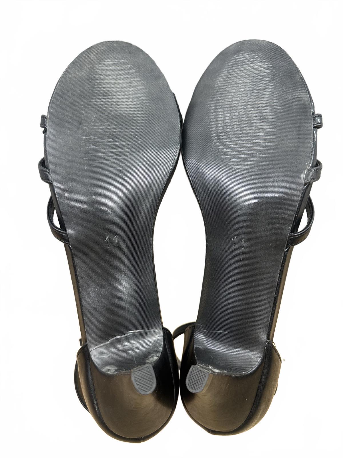 Frank Mully Black Strappy Kitten Heel Sandals Minimalist Chic Summer Shoes