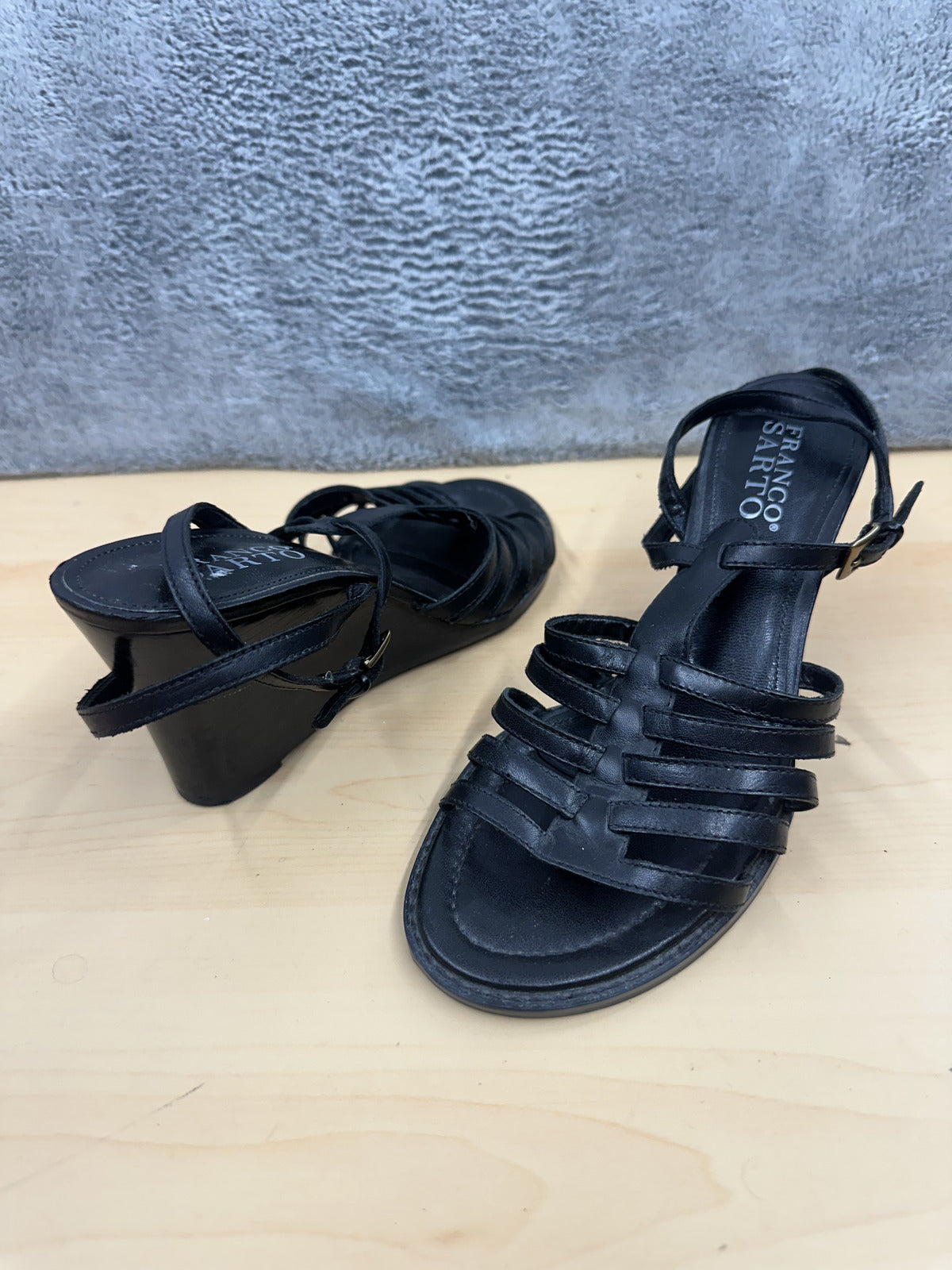 Franco Sarto Black Strappy Wedge Sandals Casual Summer