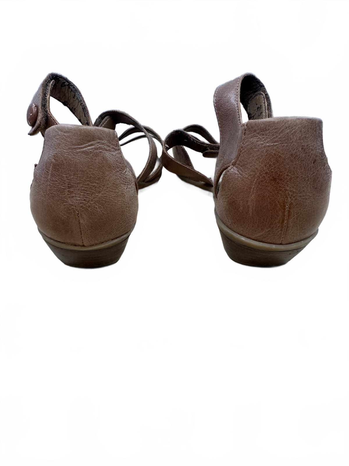 Comfortiva Brown Leather Strappy Sandals Casual Bohemian Summer