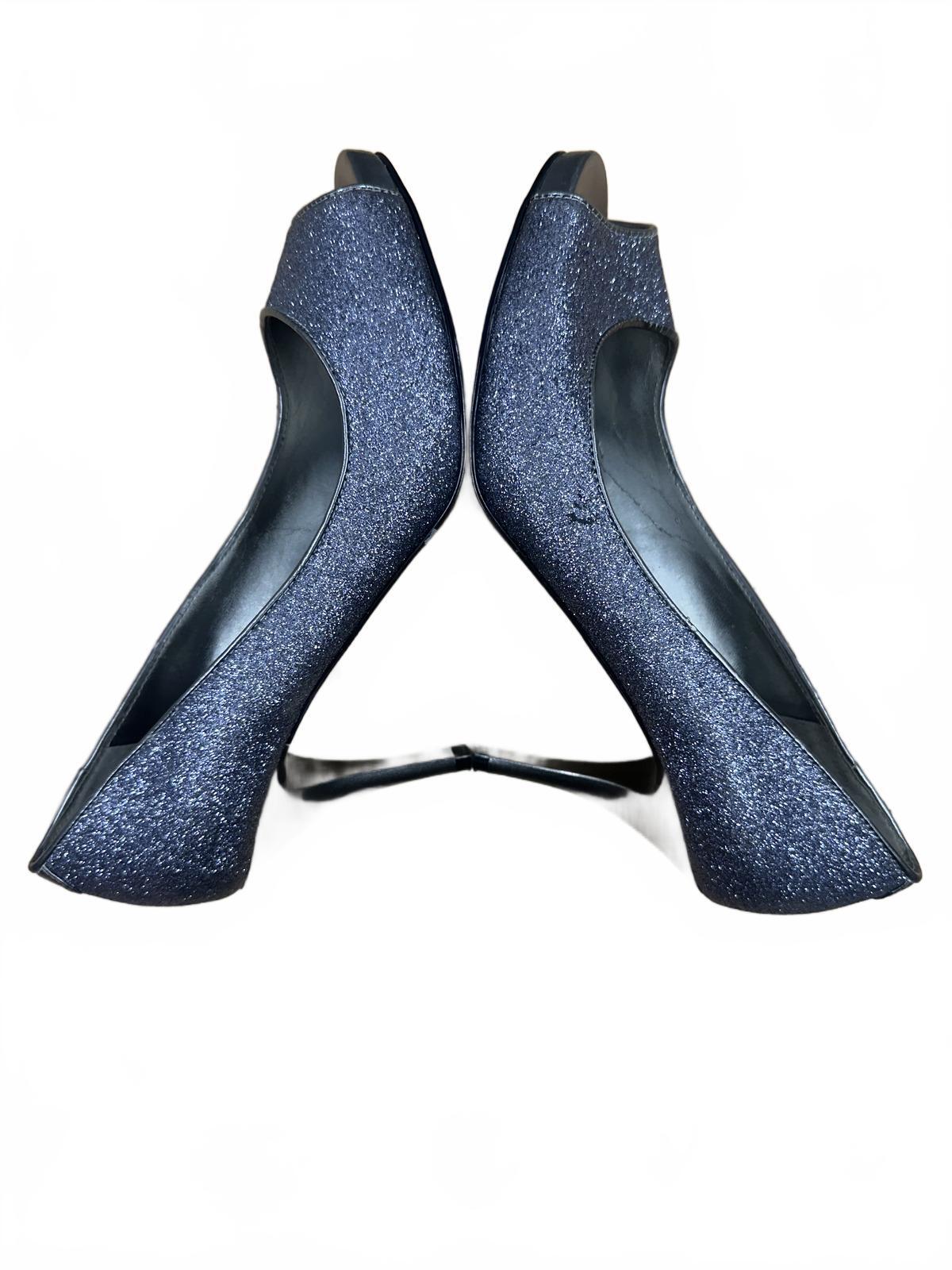 GUESS Silver Glitter Peep Toe Heels Mid Stiletto Glam Party Formal Pumps