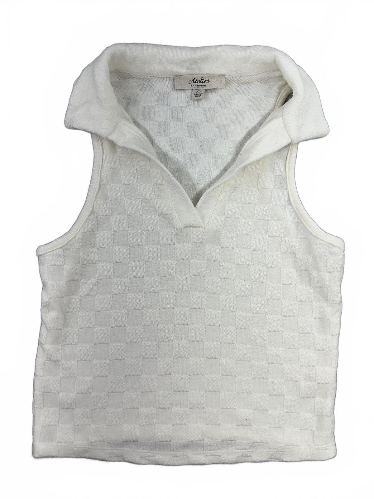 Atelier by Kirious Vintage White Sleeveless Collared Knit Top