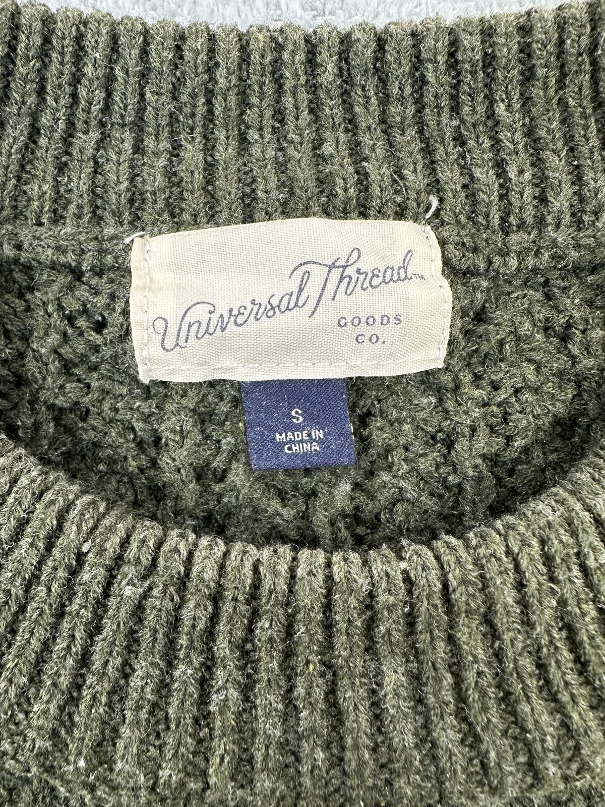 Universal Thread Olive Green Textured Knit Sweater