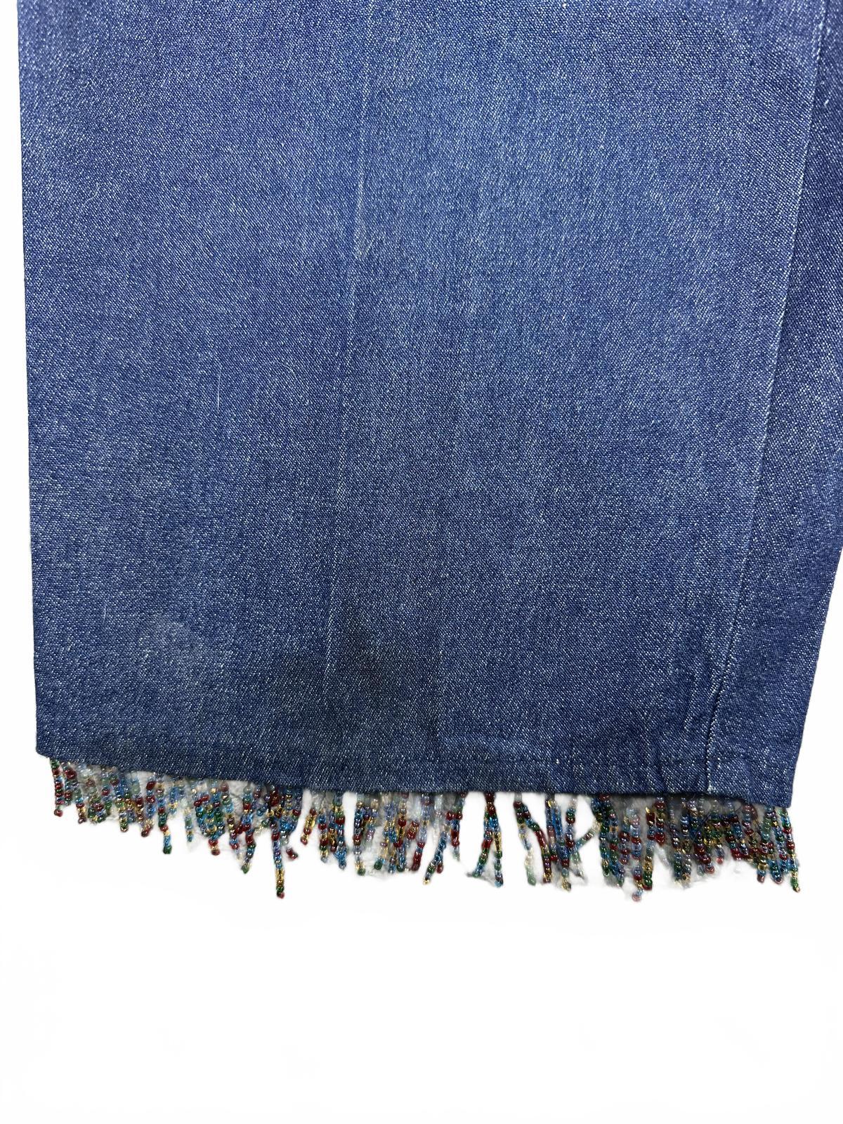 Venezia Jeans Dark Blue Cropped Denim Pants with Frayed Hems