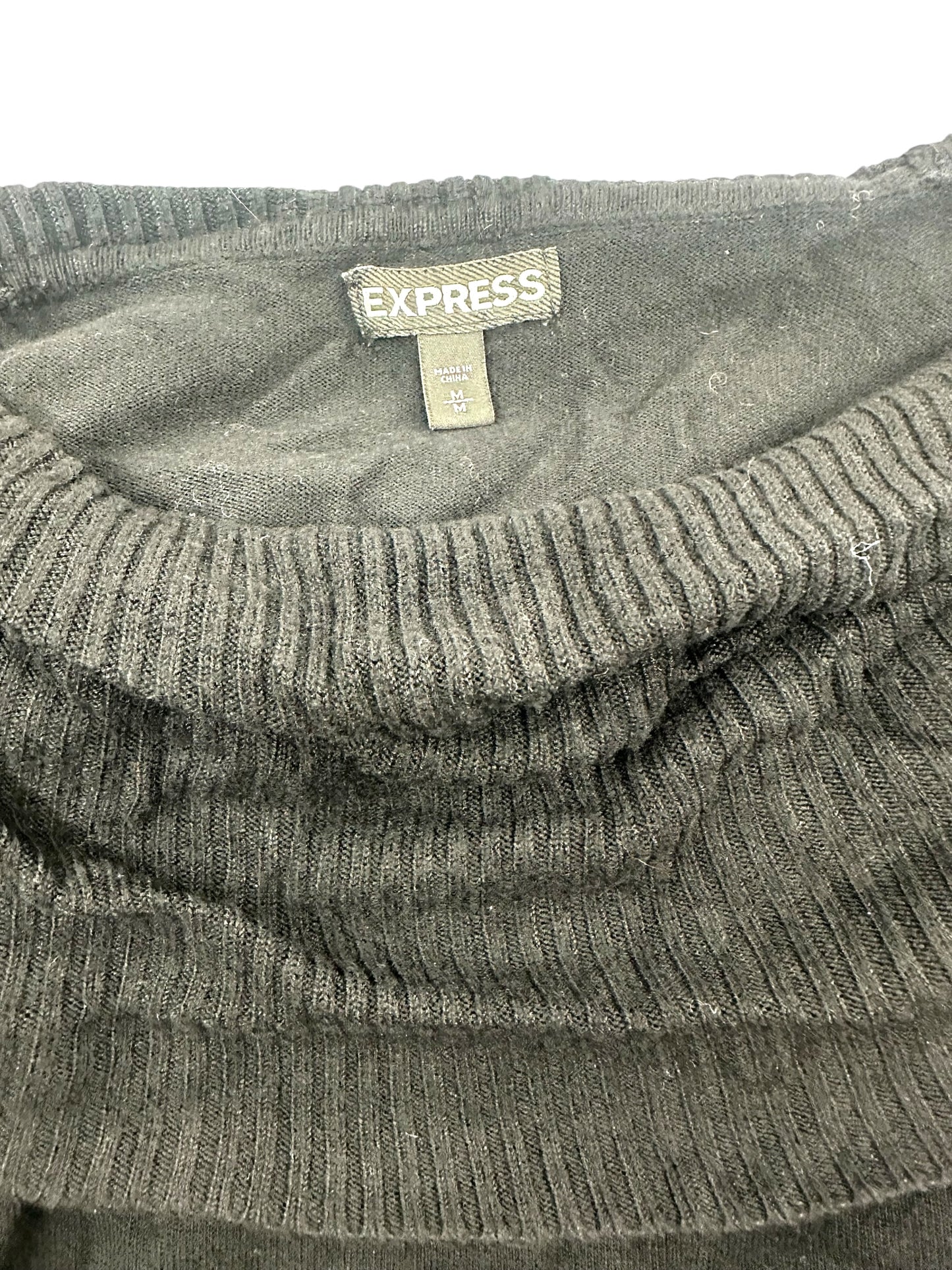 Express Black Cowl