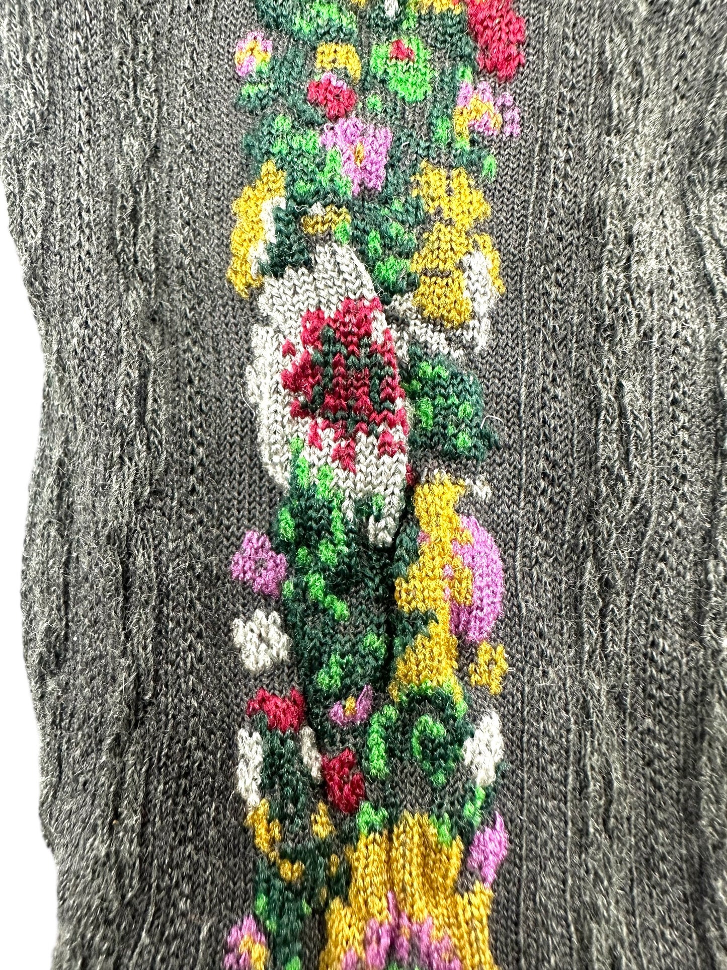 Embroidered Crew Socks