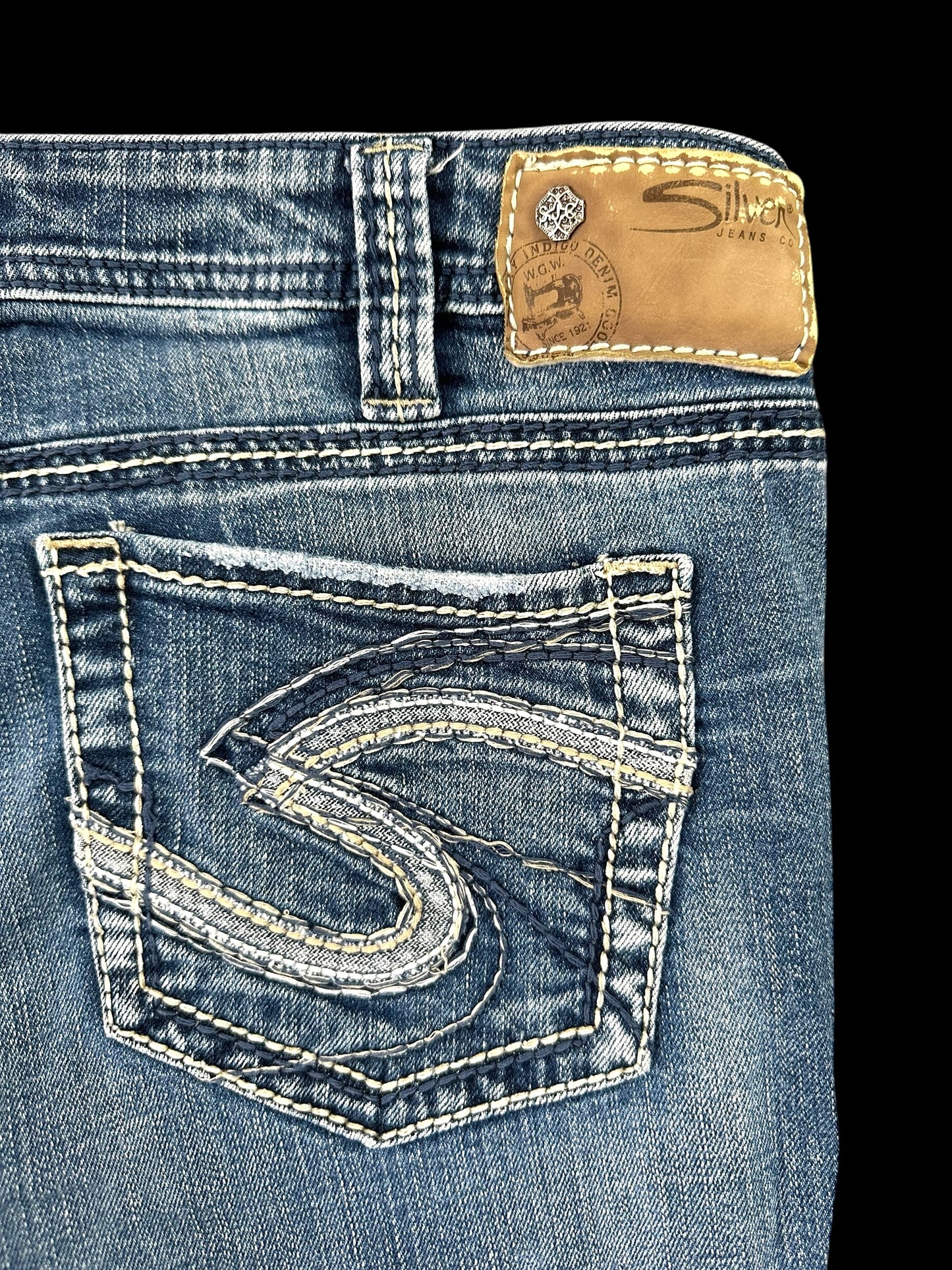 Silver Jean Co. Bootcut Light Wash Denim