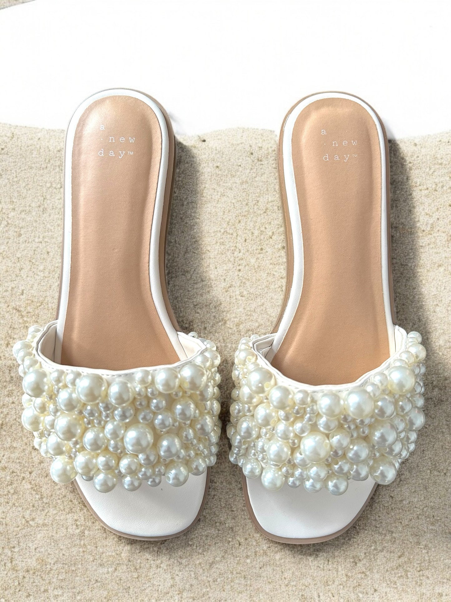 A New Day Pearl Sandals Size 8.5 Brand New