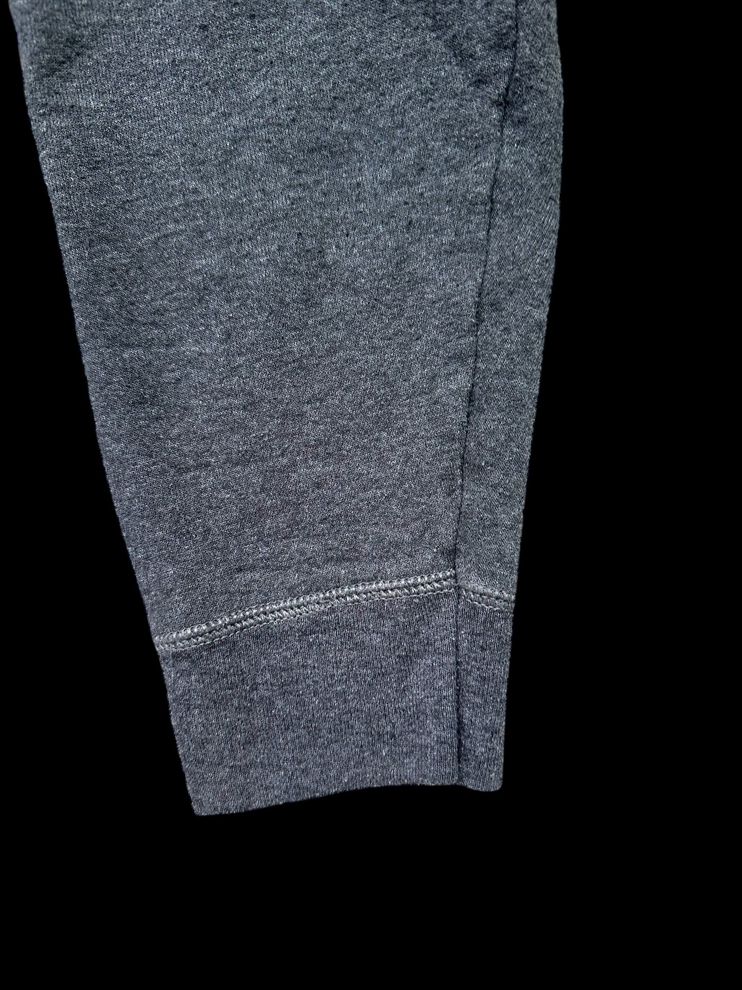 Hanes Grey Pull Over Crewneck
