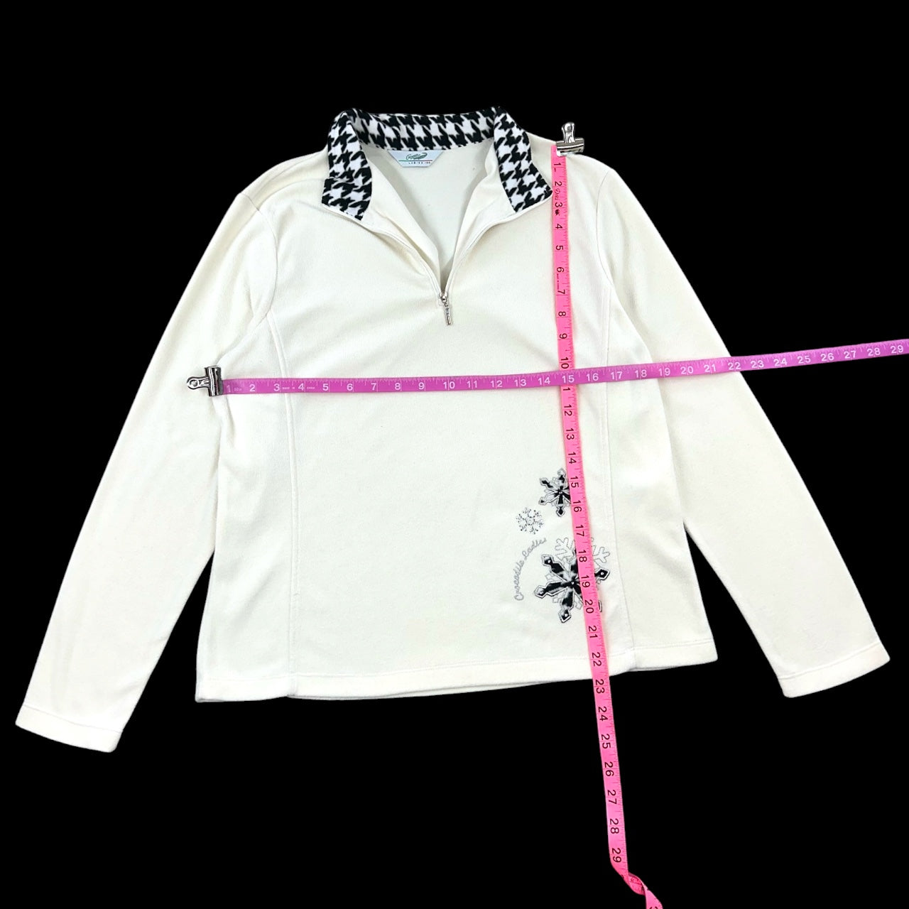 Crocodile Ladies Vintage Ivory Quarter Zip Pullover with Houndstooth Collar & Snowflake Embroidery