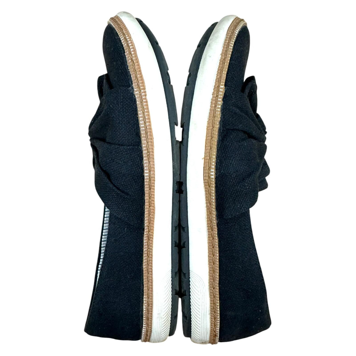 Bare Traps Yara Sneakers Black Knotted Bow Slip On